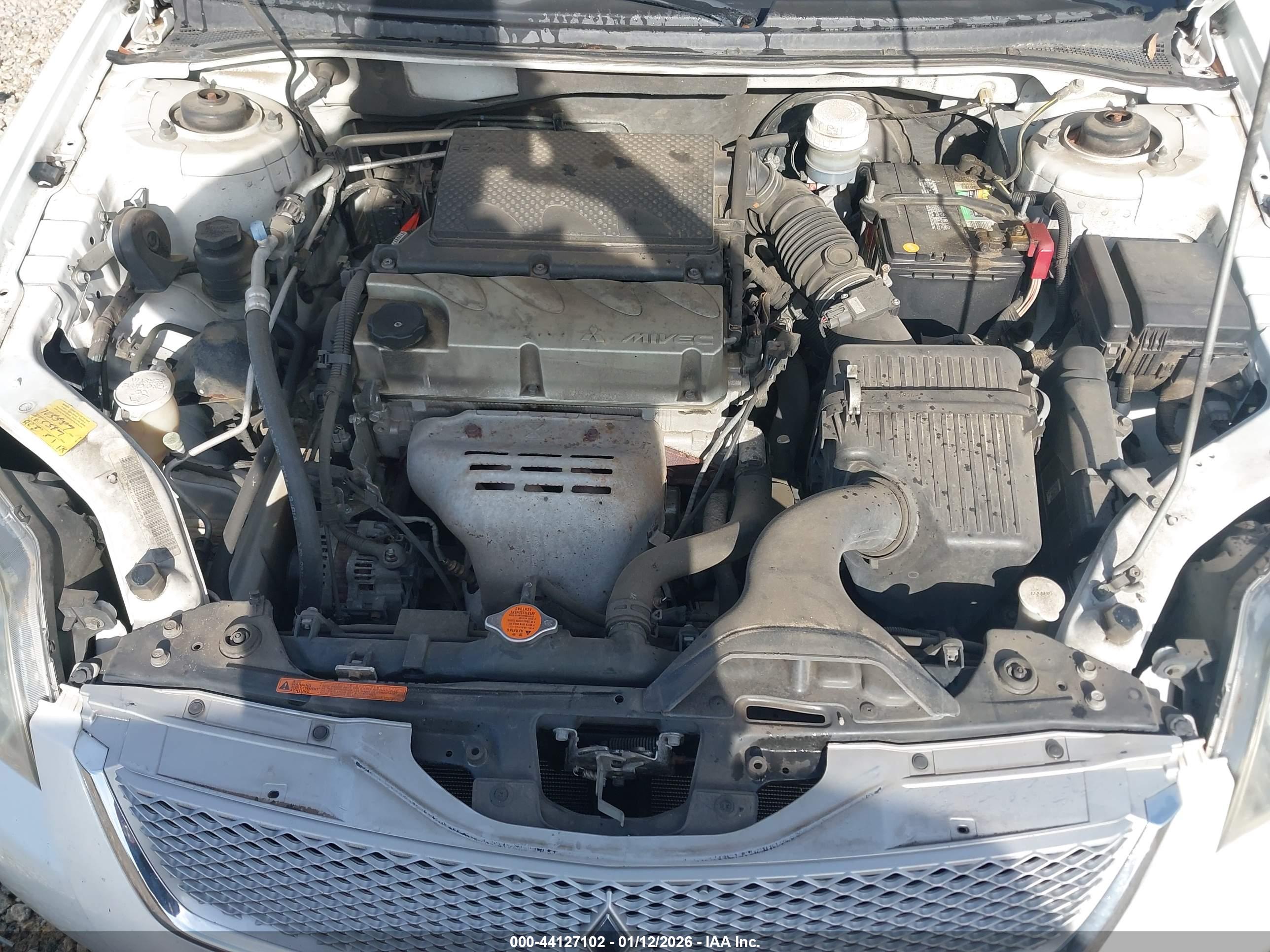 MITSUBISHI GALANT image 10