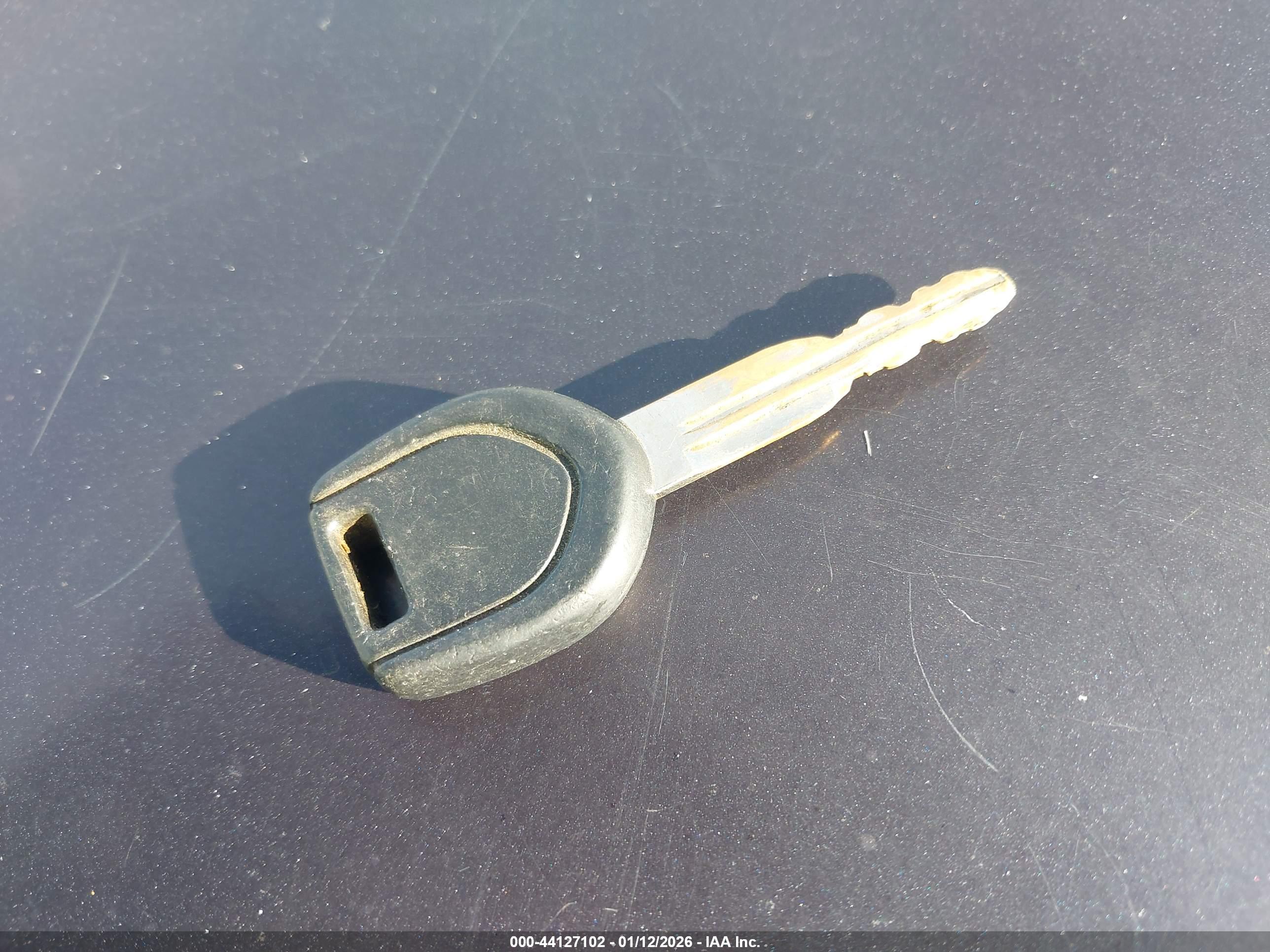 MITSUBISHI GALANT image 11