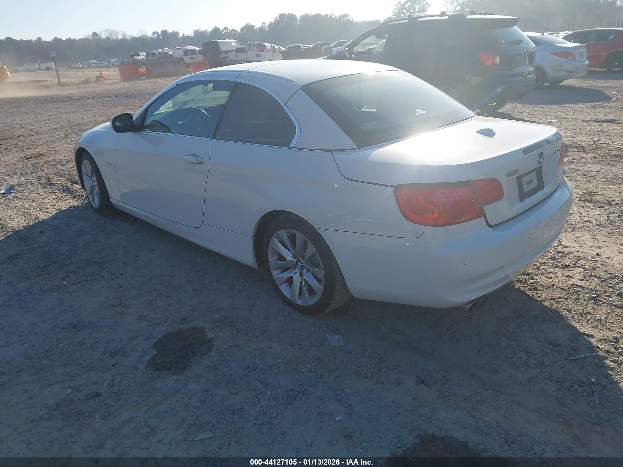 BMW 328I image 3