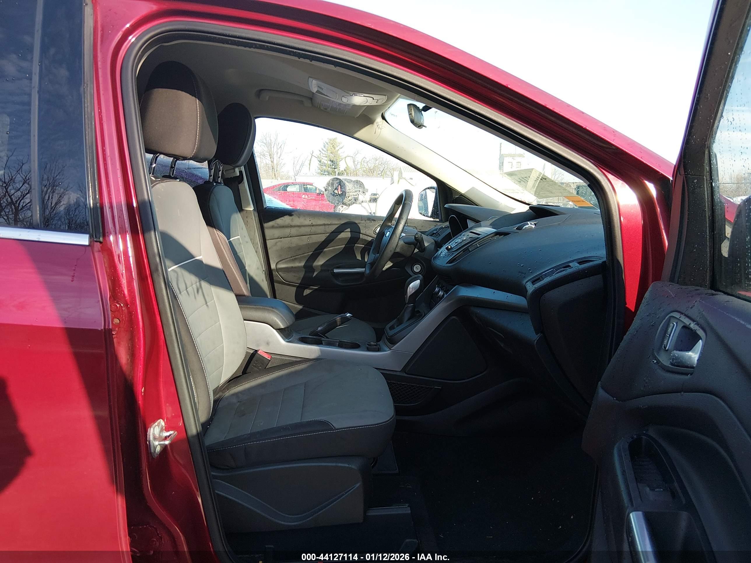 FORD ESCAPE image 5