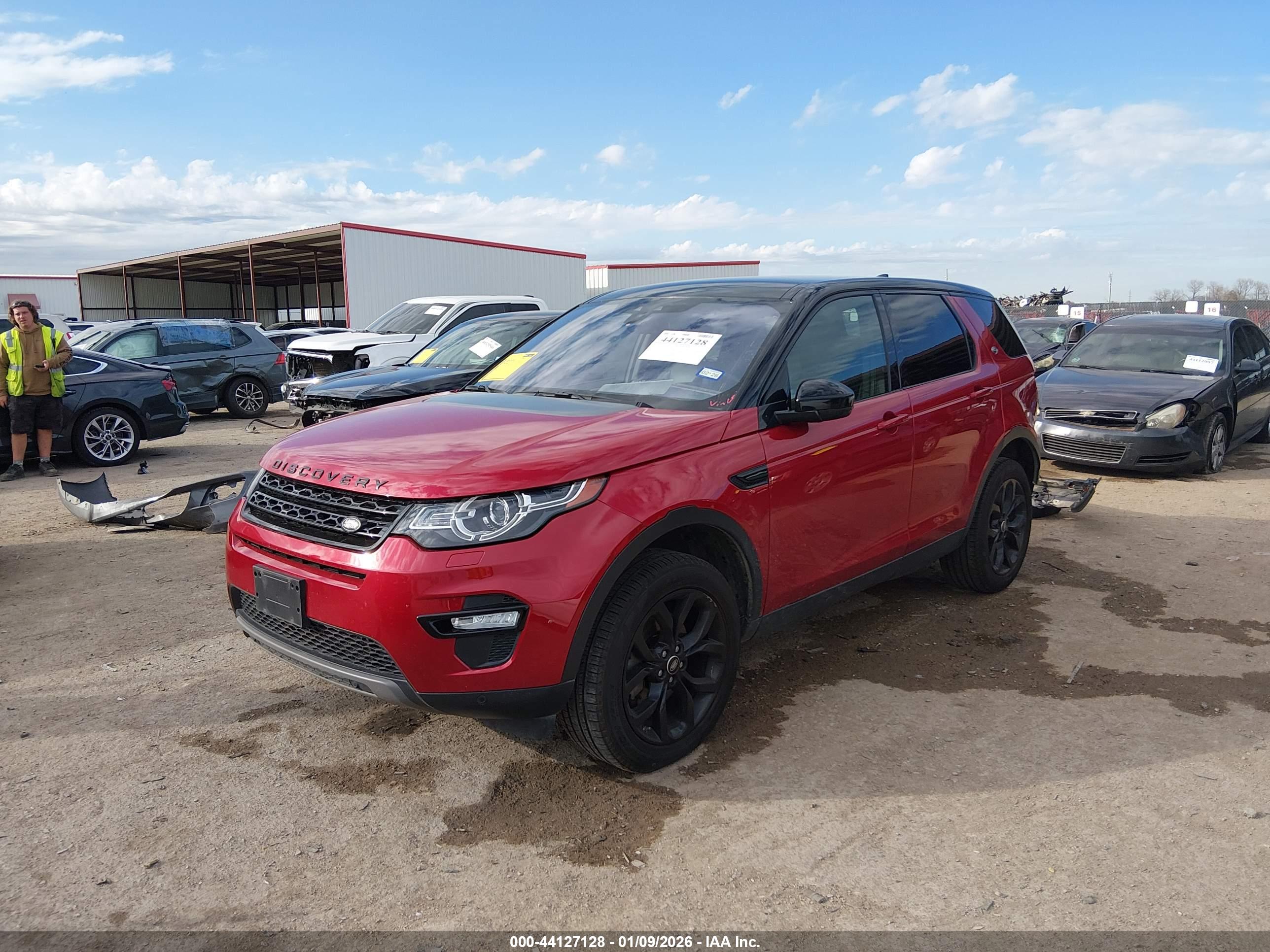 LAND ROVER image 2