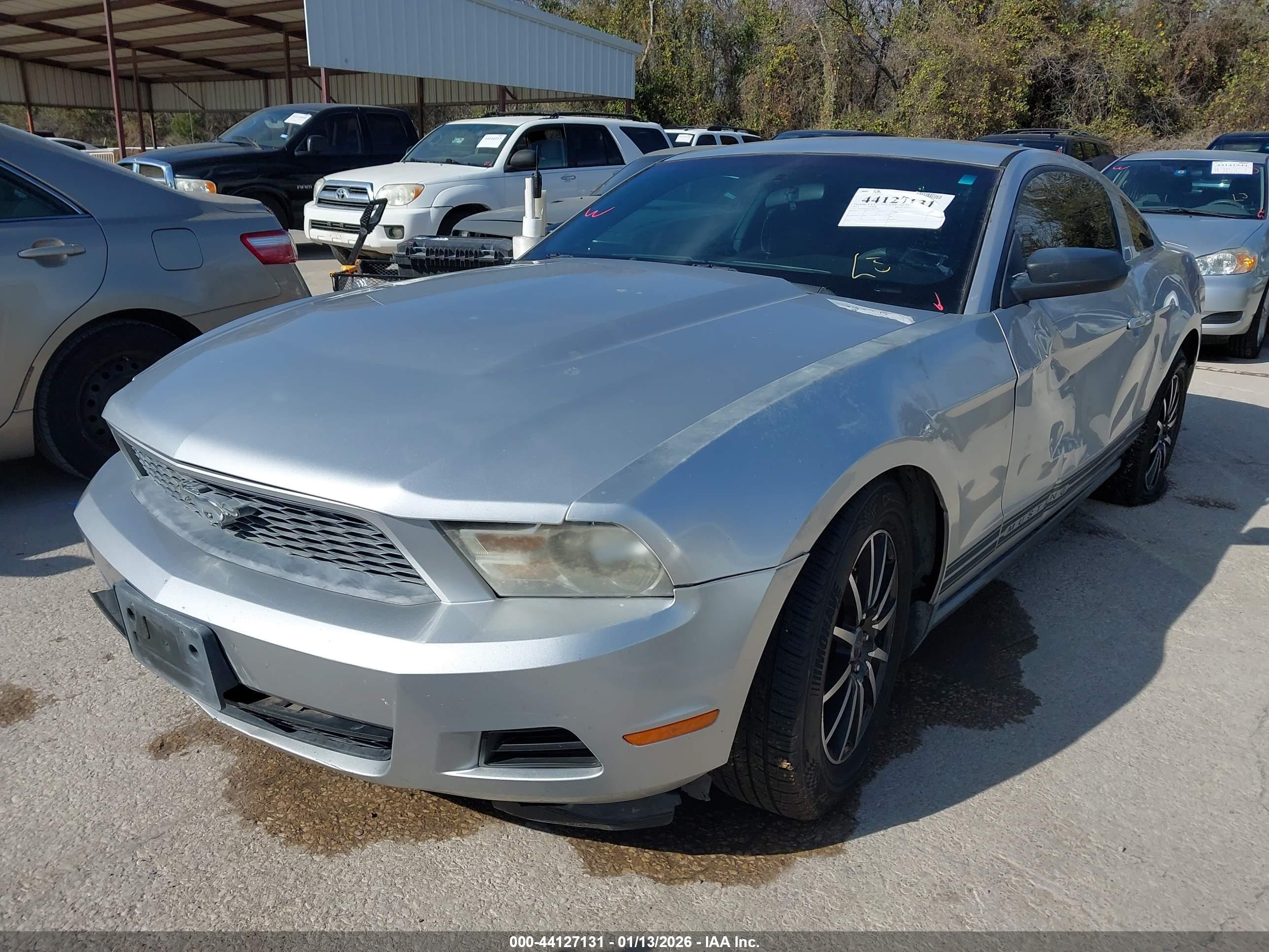 FORD MUSTANG image 2