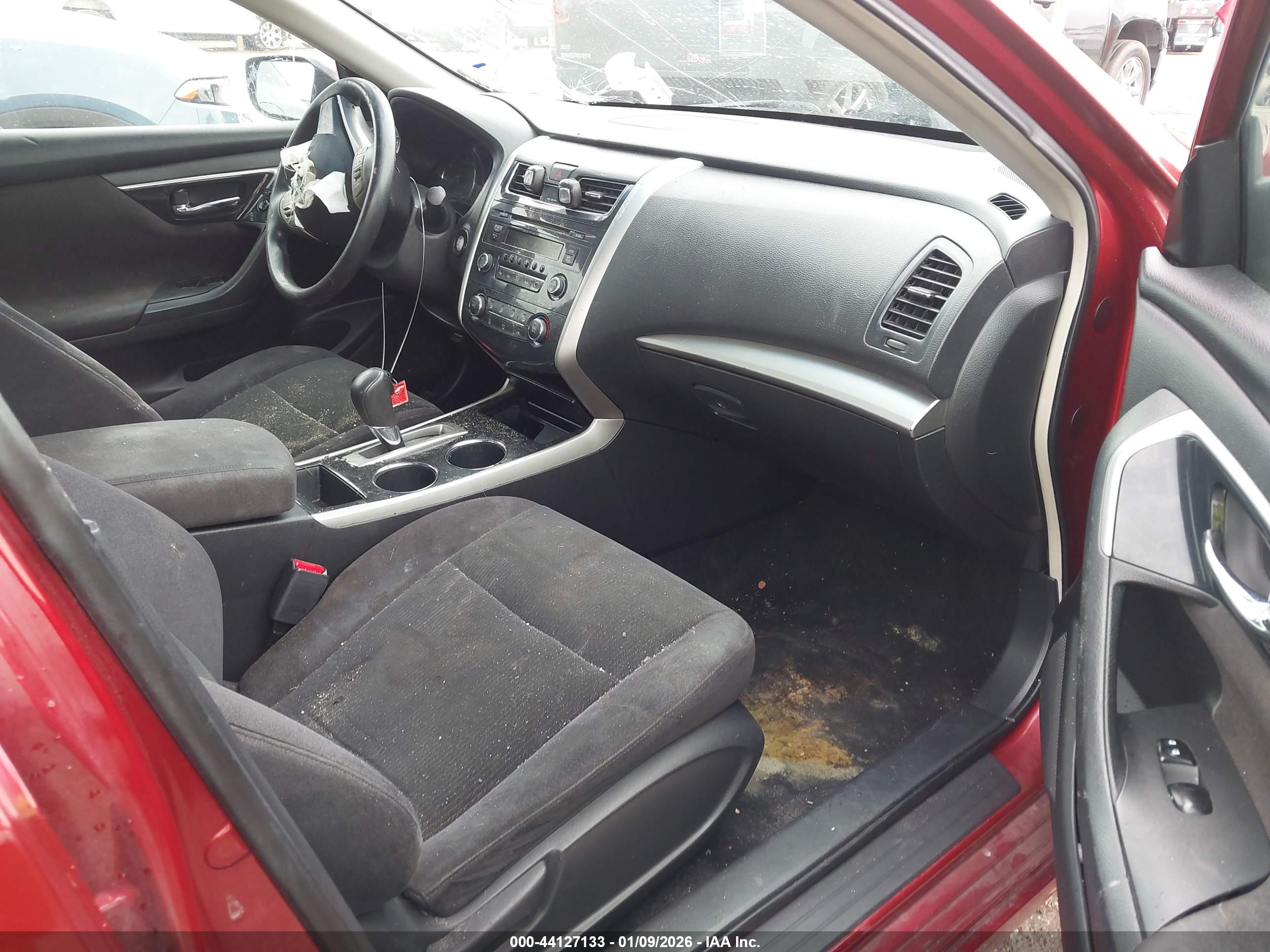 NISSAN ALTIMA image 5