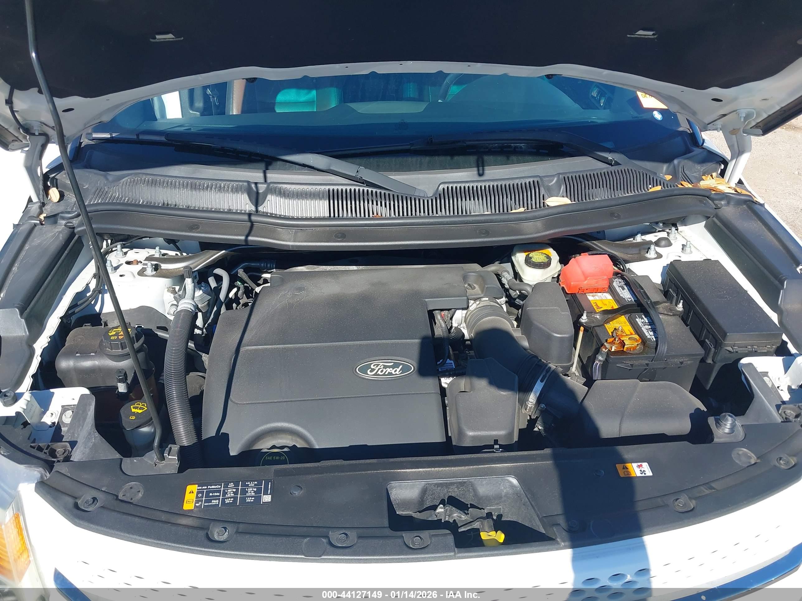 FORD EXPLORER image 10