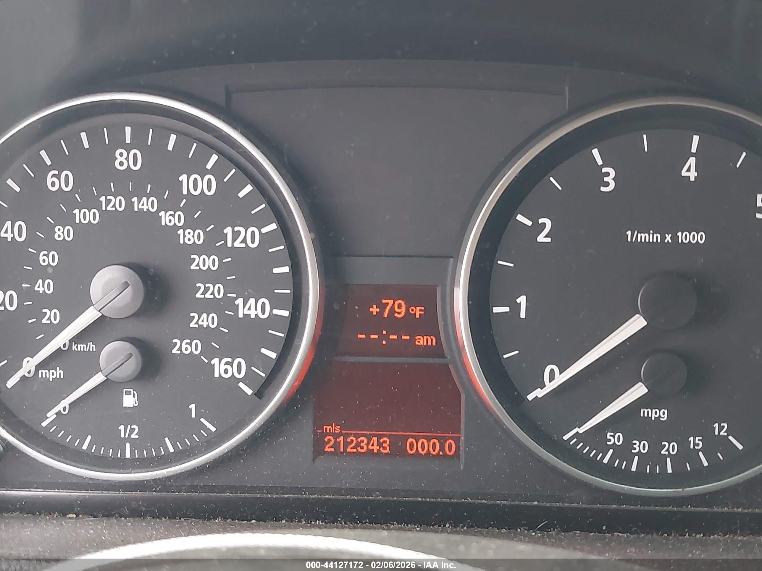 BMW 330I image 7