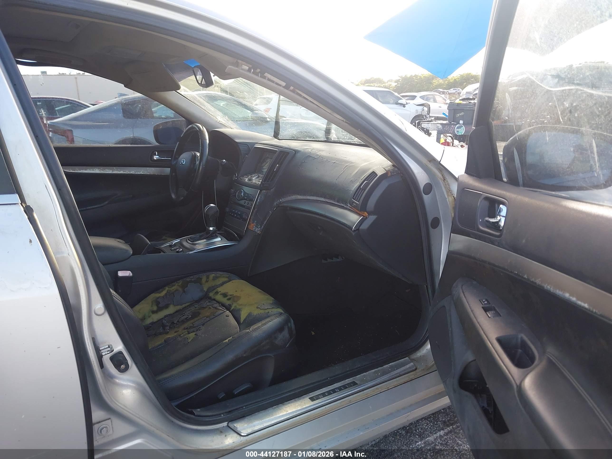 INFINITI G37X image 5