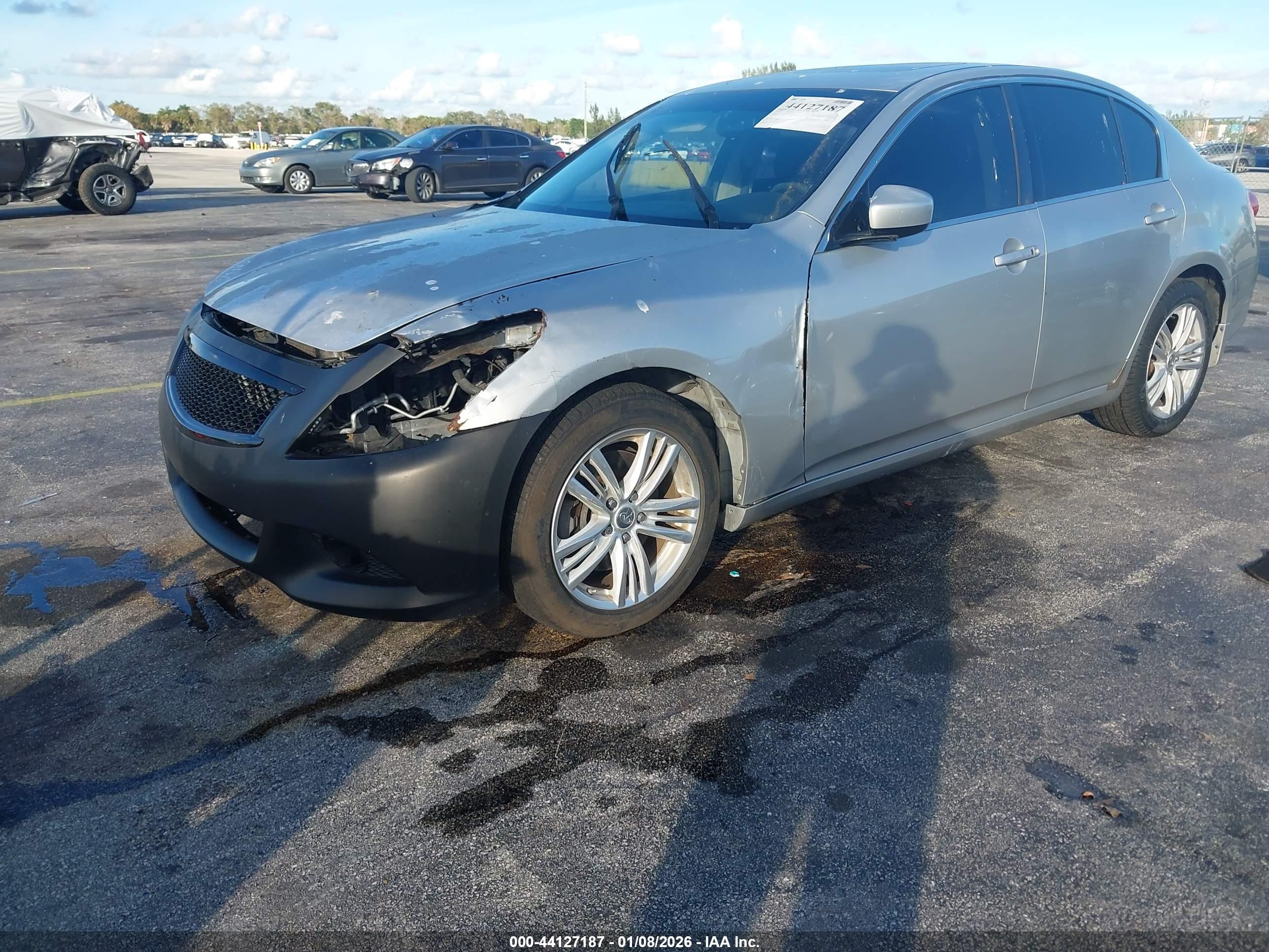 INFINITI G37X image 6