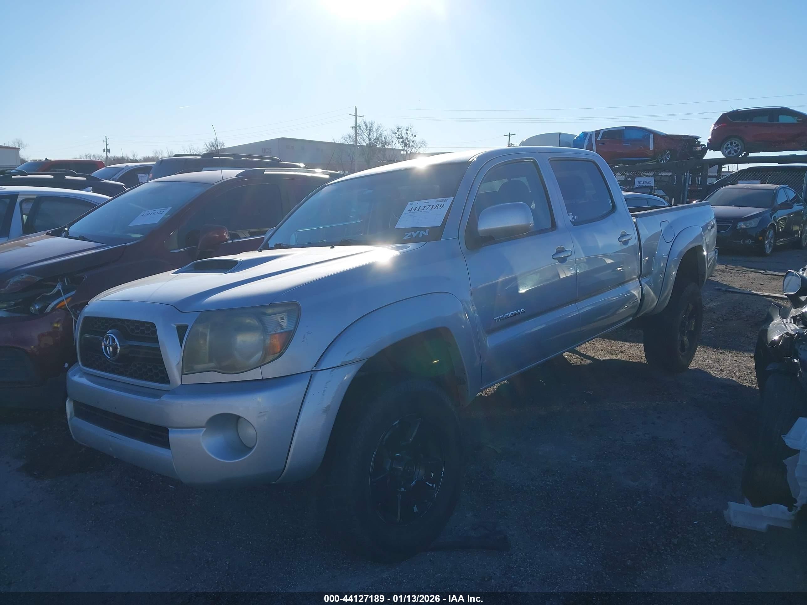 TOYOTA TACOMA image 2
