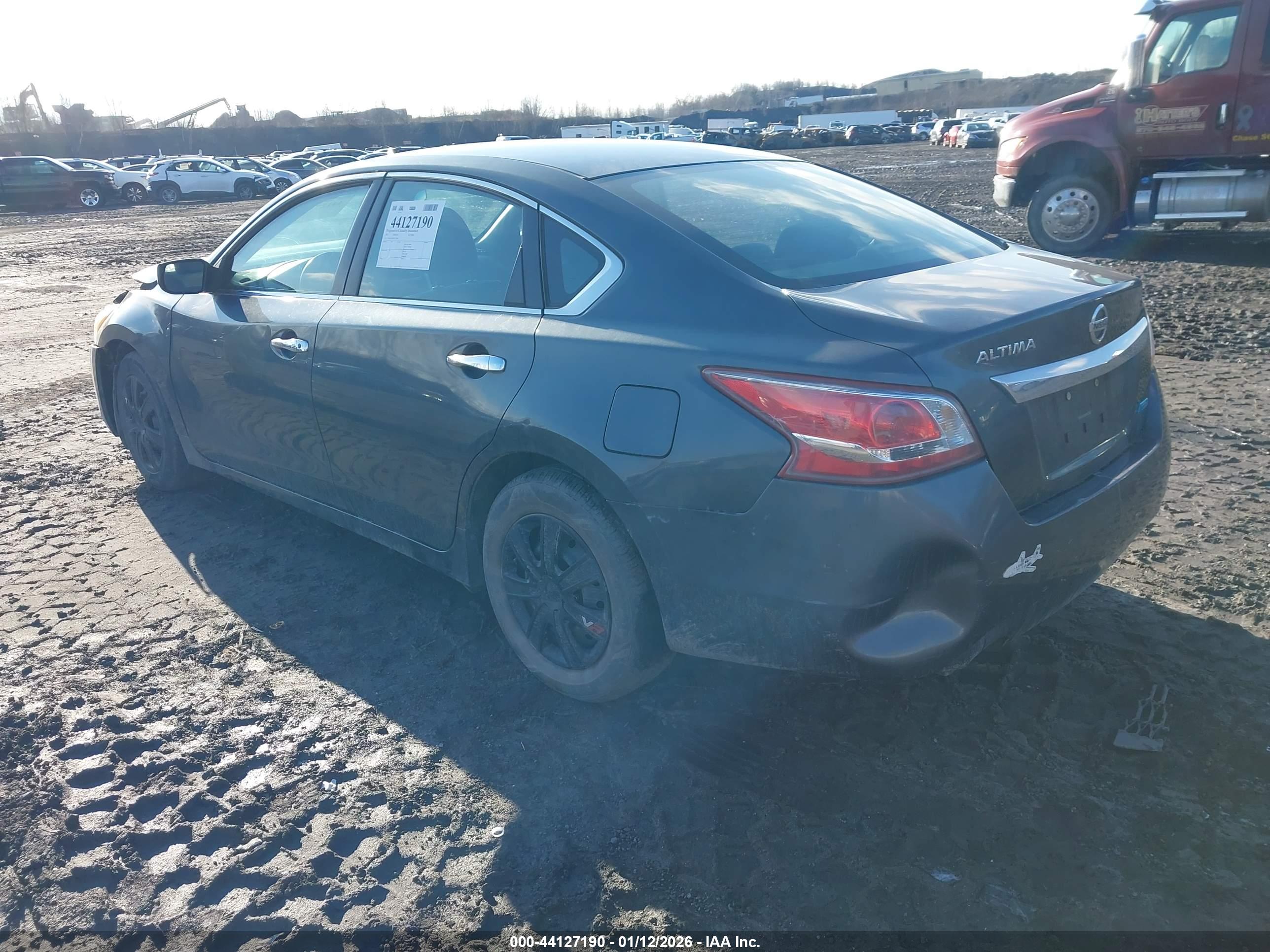 NISSAN ALTIMA image 3