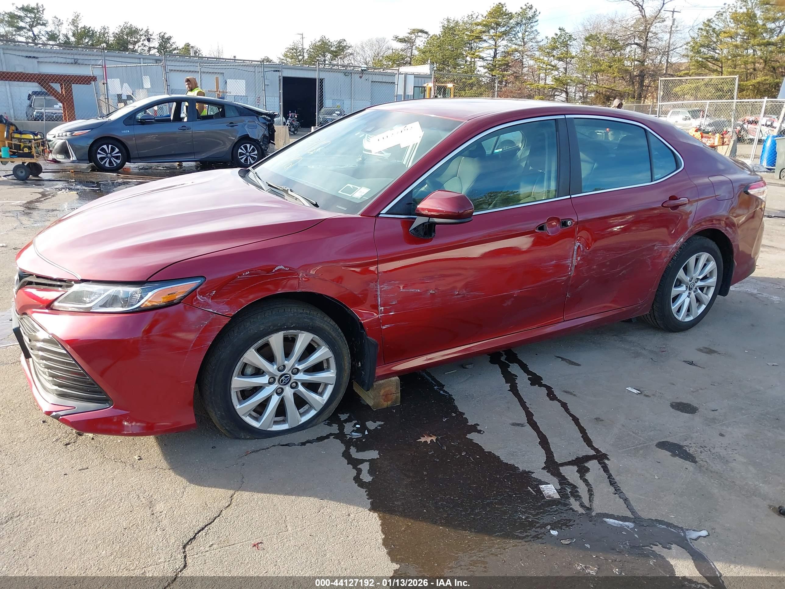 TOYOTA CAMRY image 6