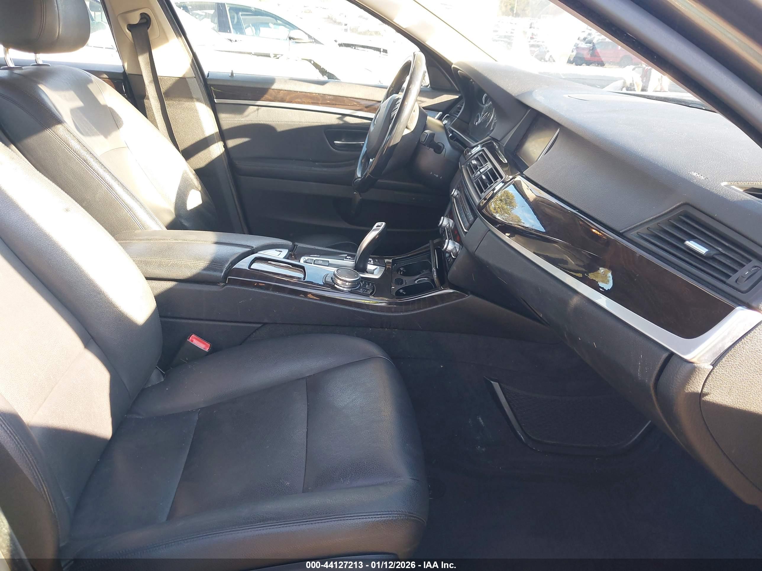 BMW 535I image 5