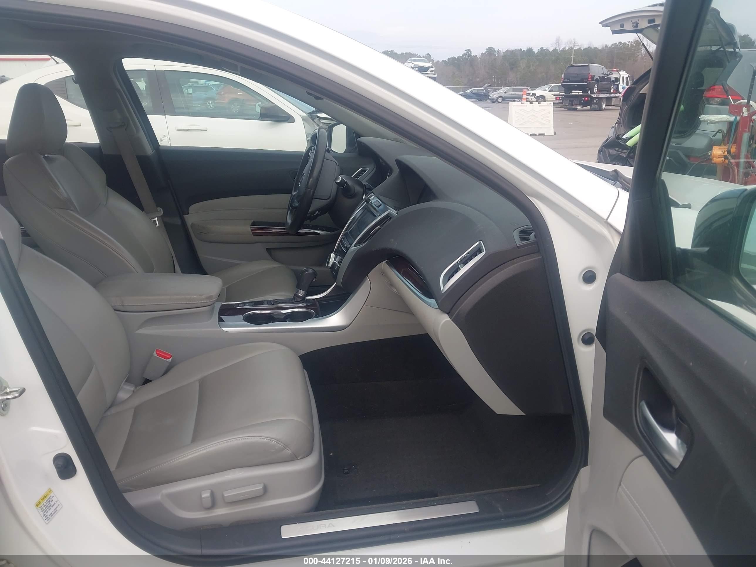 ACURA TLX image 5