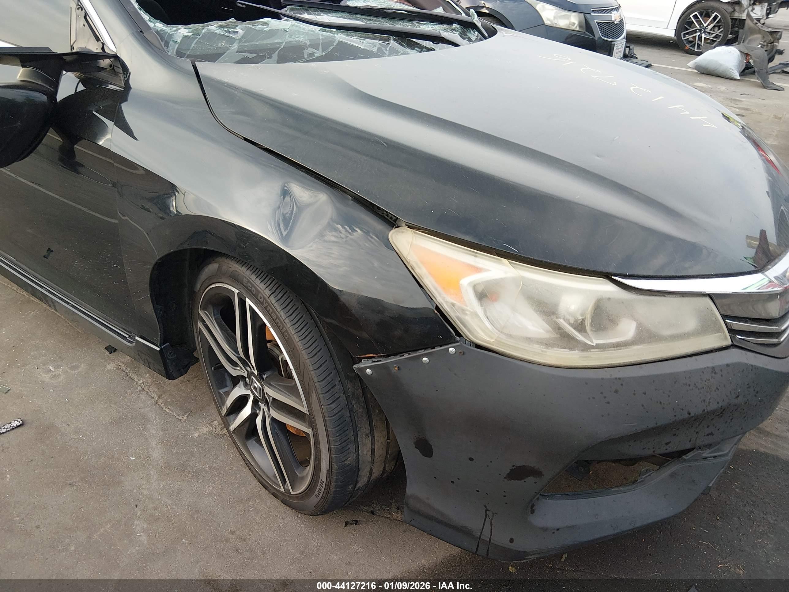 HONDA ACCORD image 6