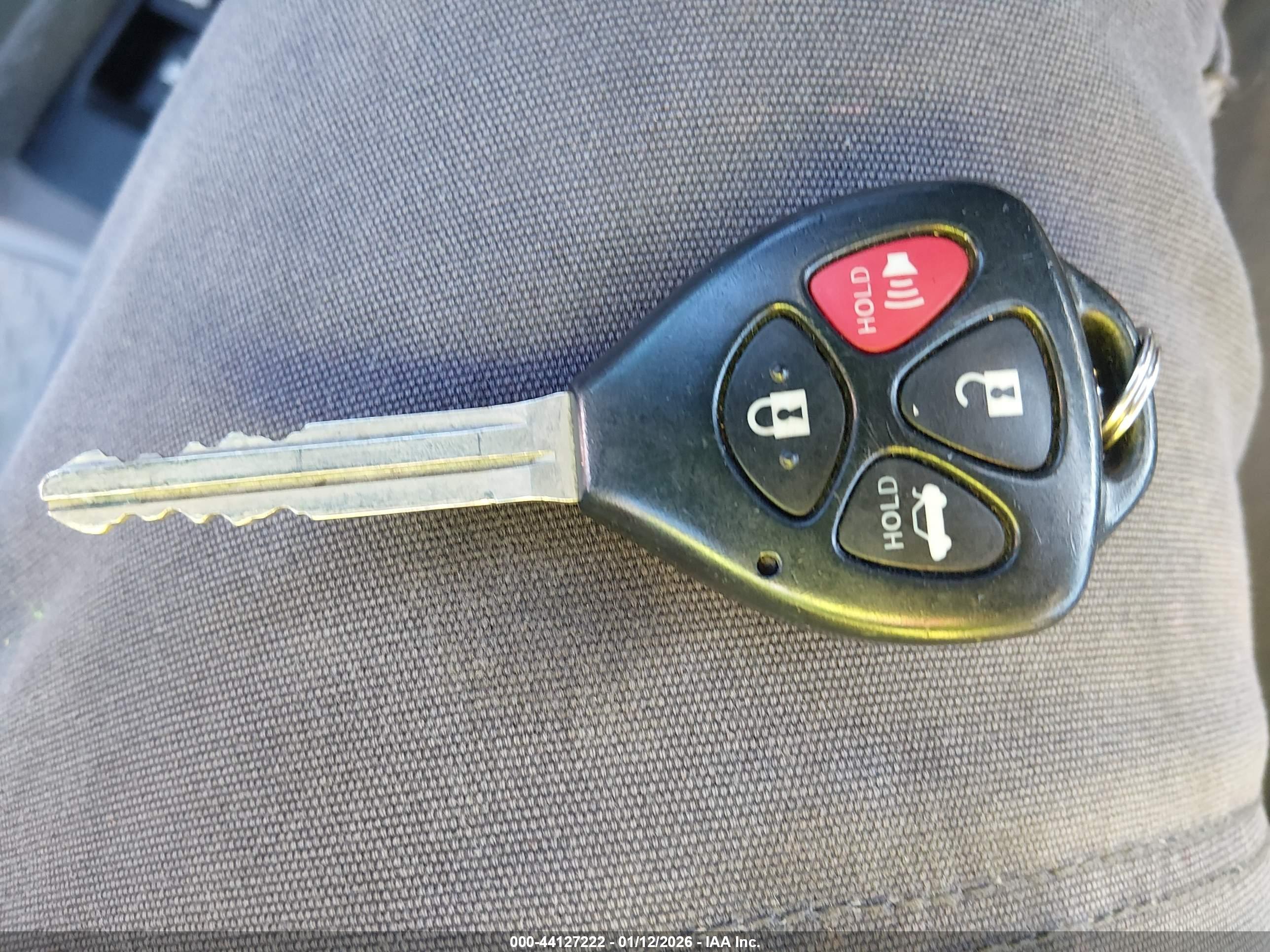 TOYOTA CAMRY image 11