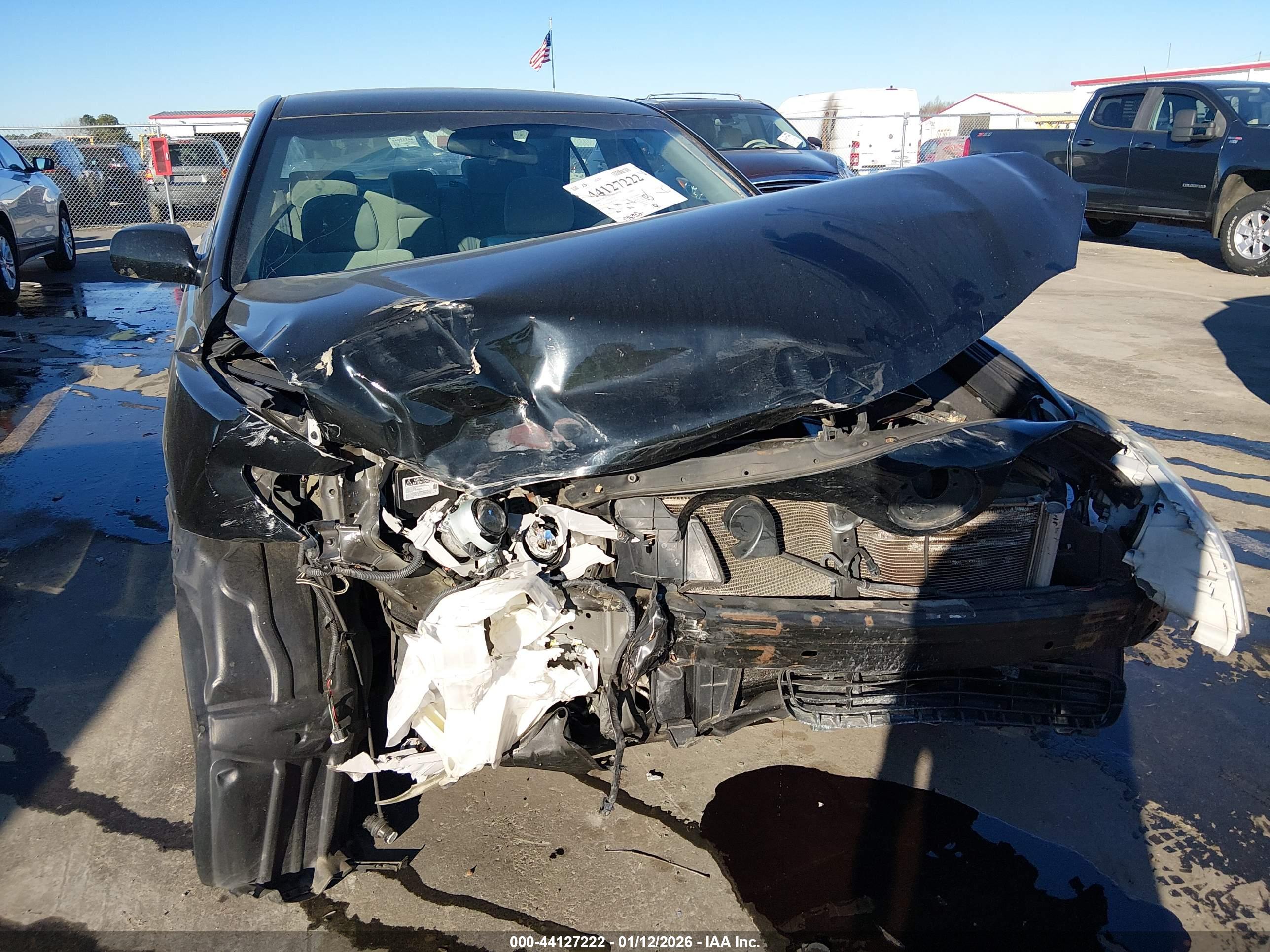 TOYOTA CAMRY image 6
