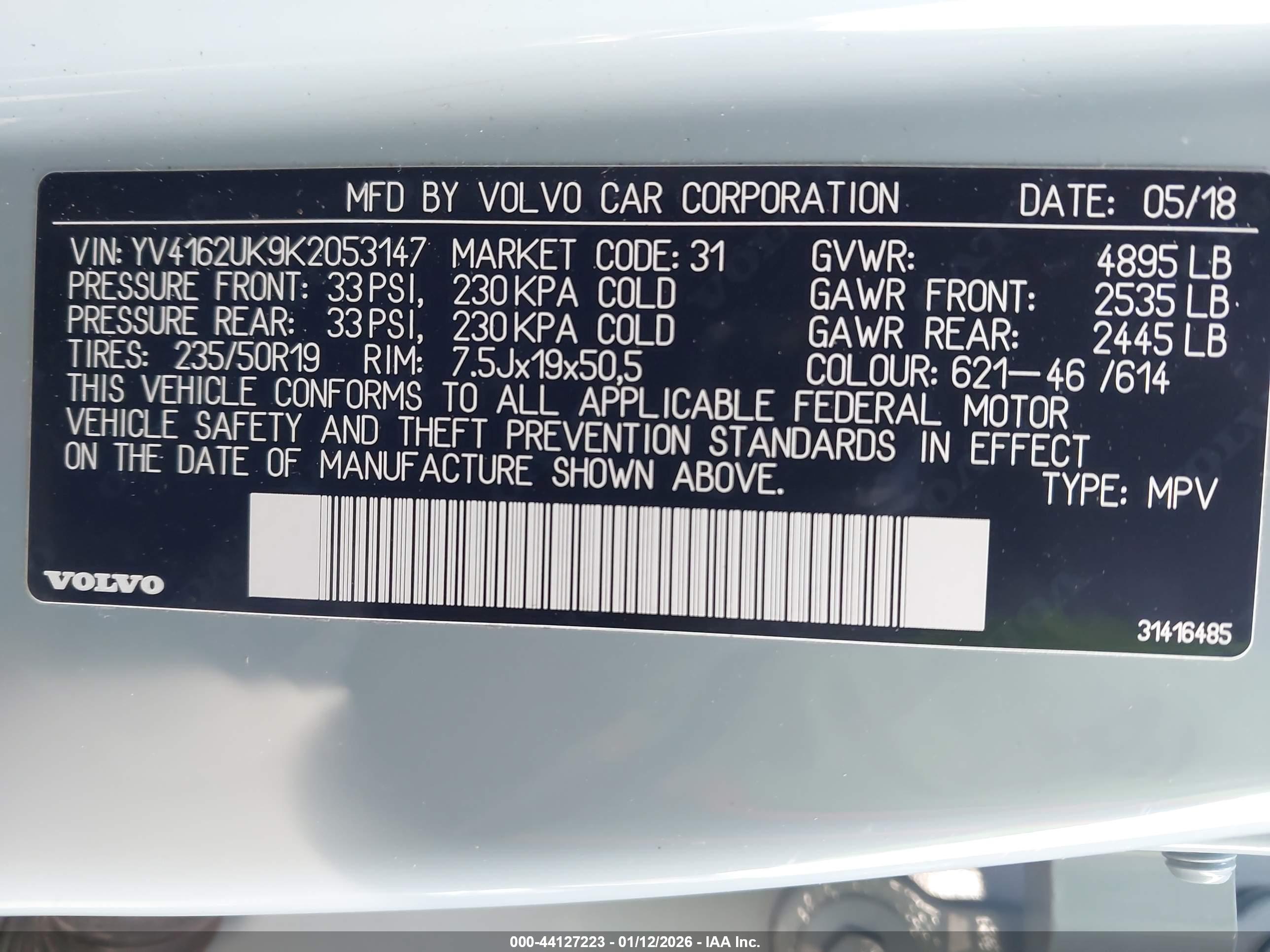 VOLVO XC40 image 9