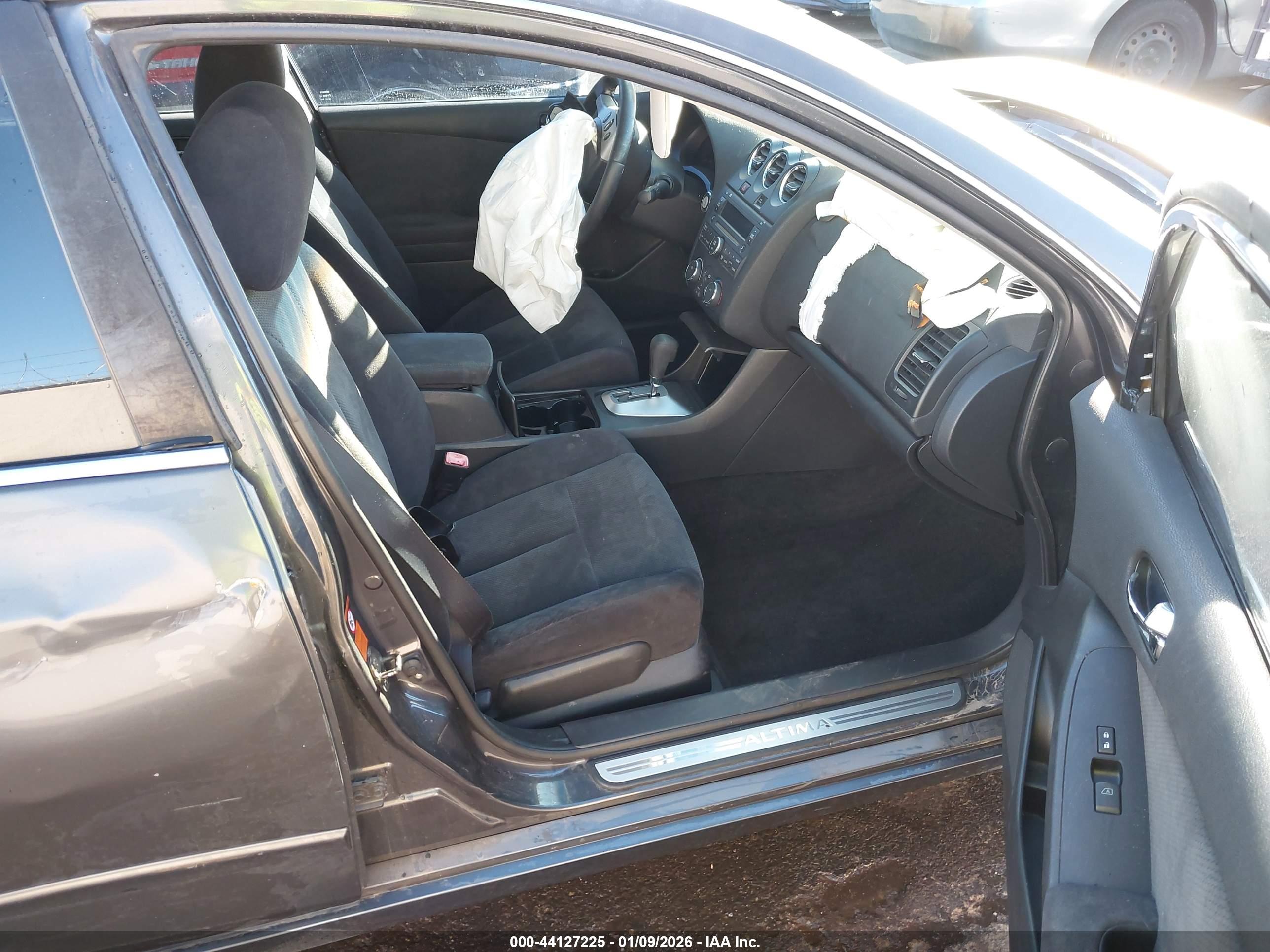 NISSAN ALTIMA image 5