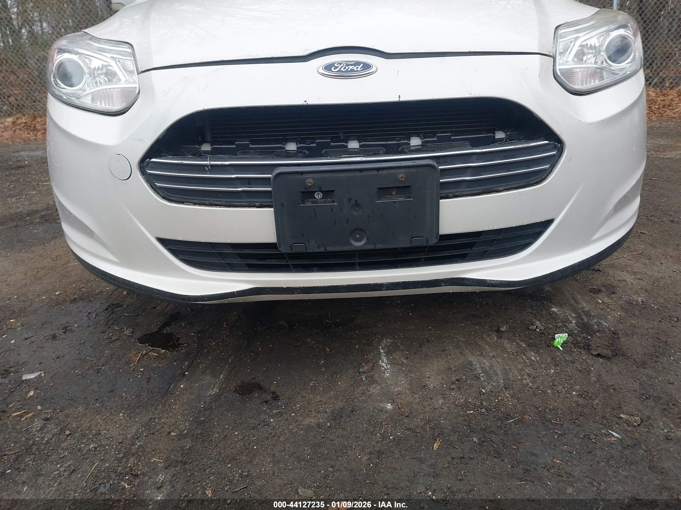 FORD FOCUS image 6