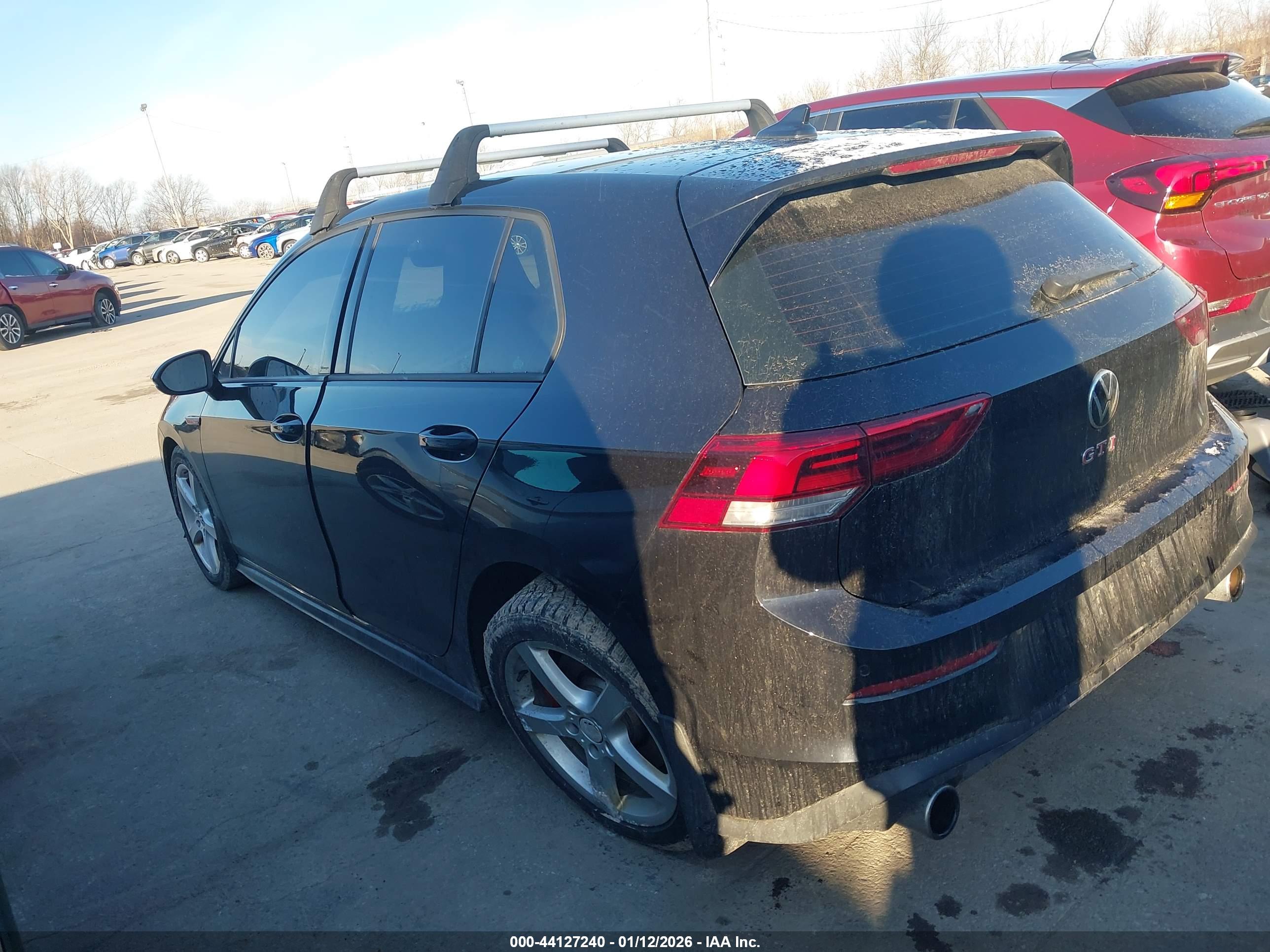 VOLKSWAGEN GOLF image 3
