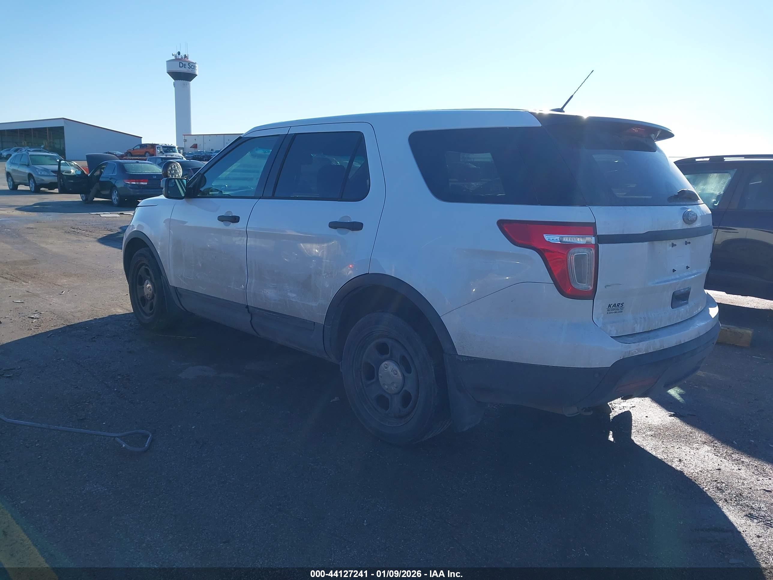 FORD UTILITY image 3