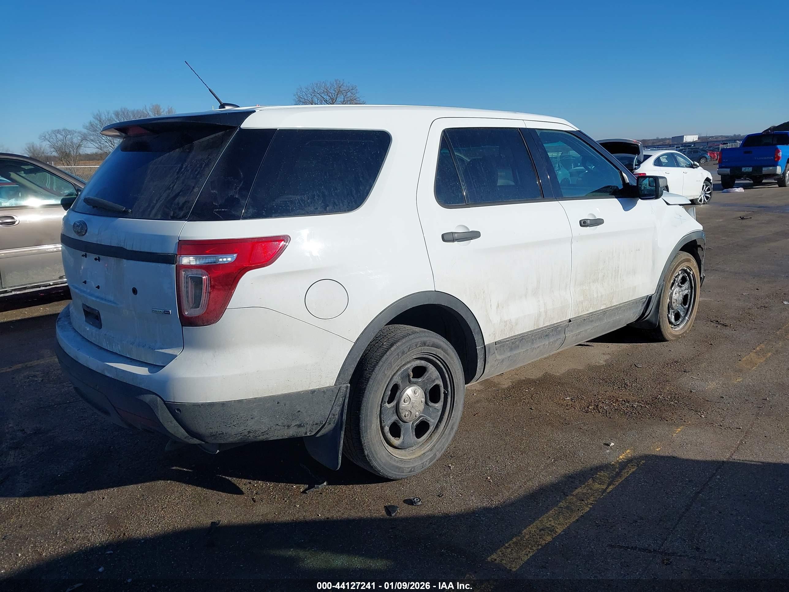 FORD UTILITY image 4