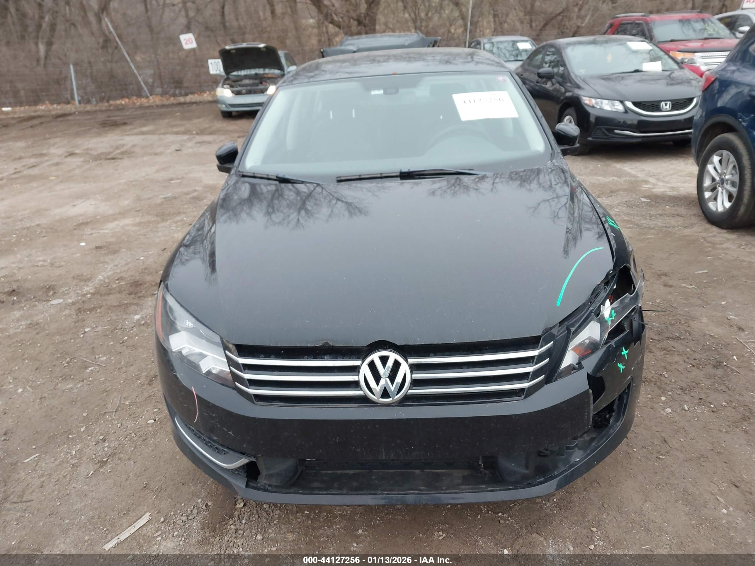 VOLKSWAGEN PASSAT image 6
