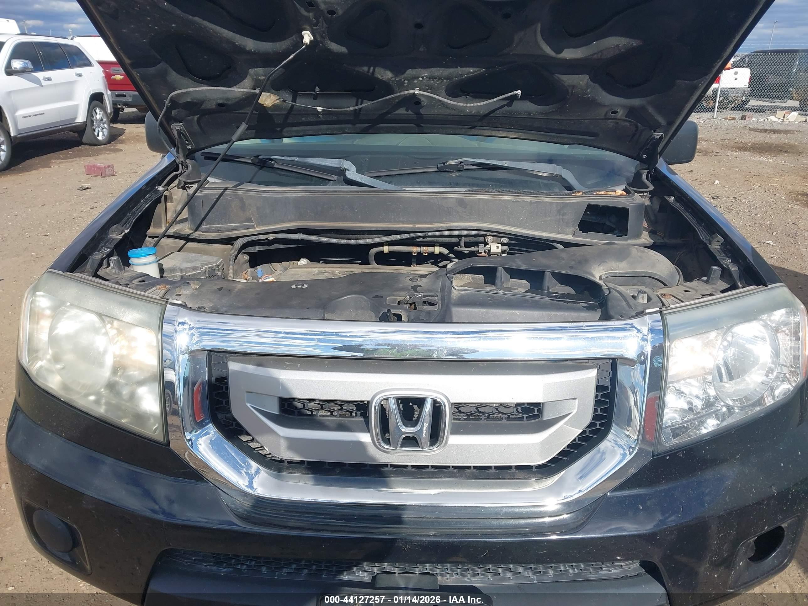 HONDA PILOT image 10