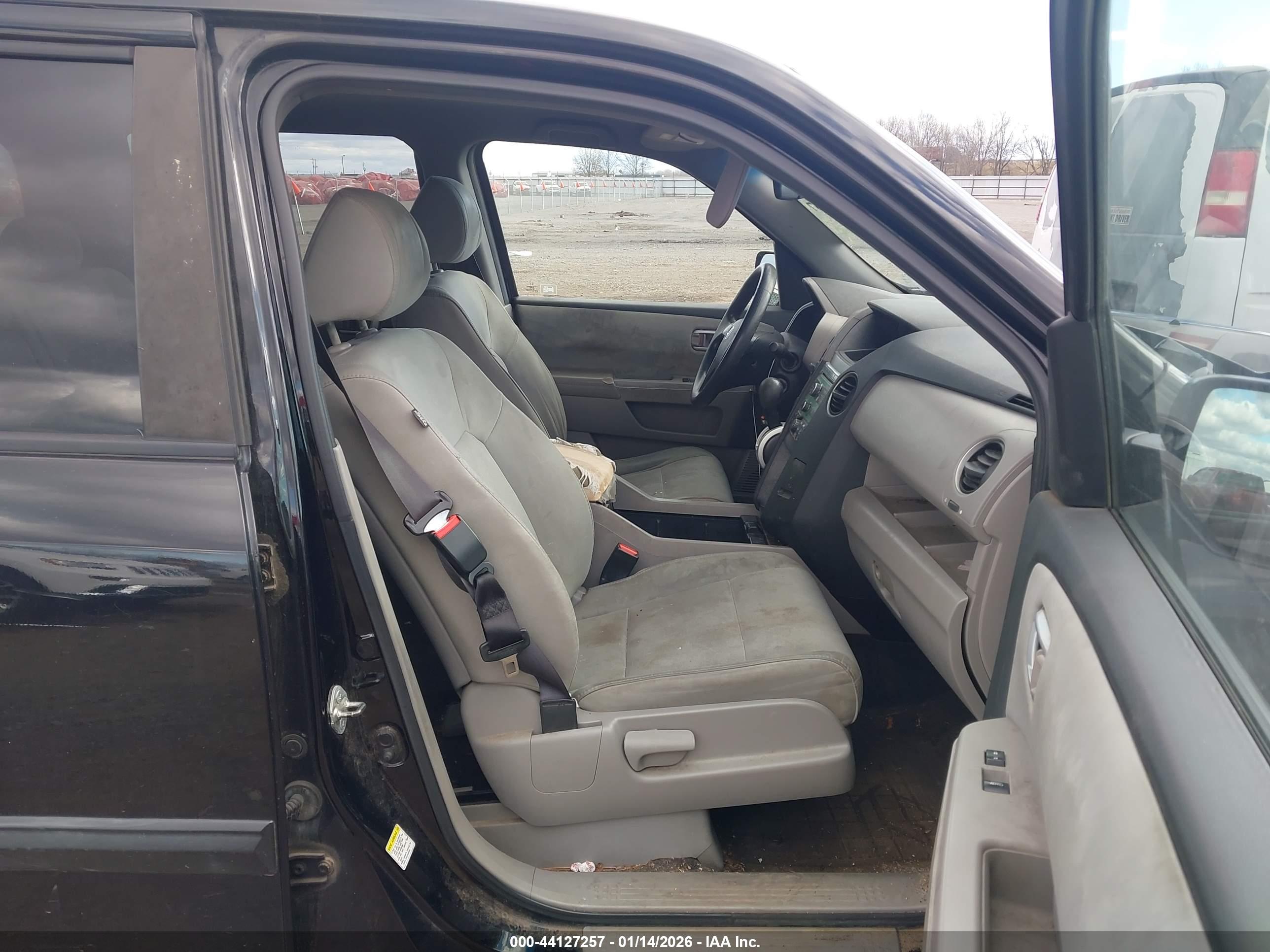 HONDA PILOT image 5