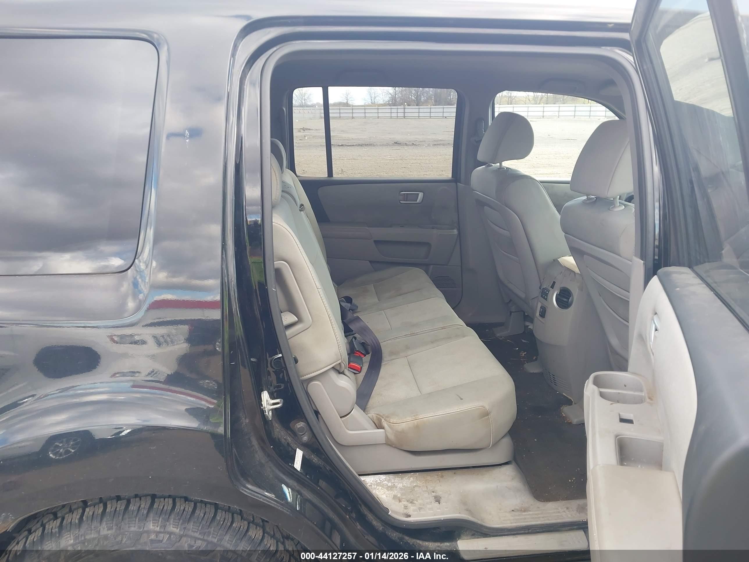 HONDA PILOT image 8