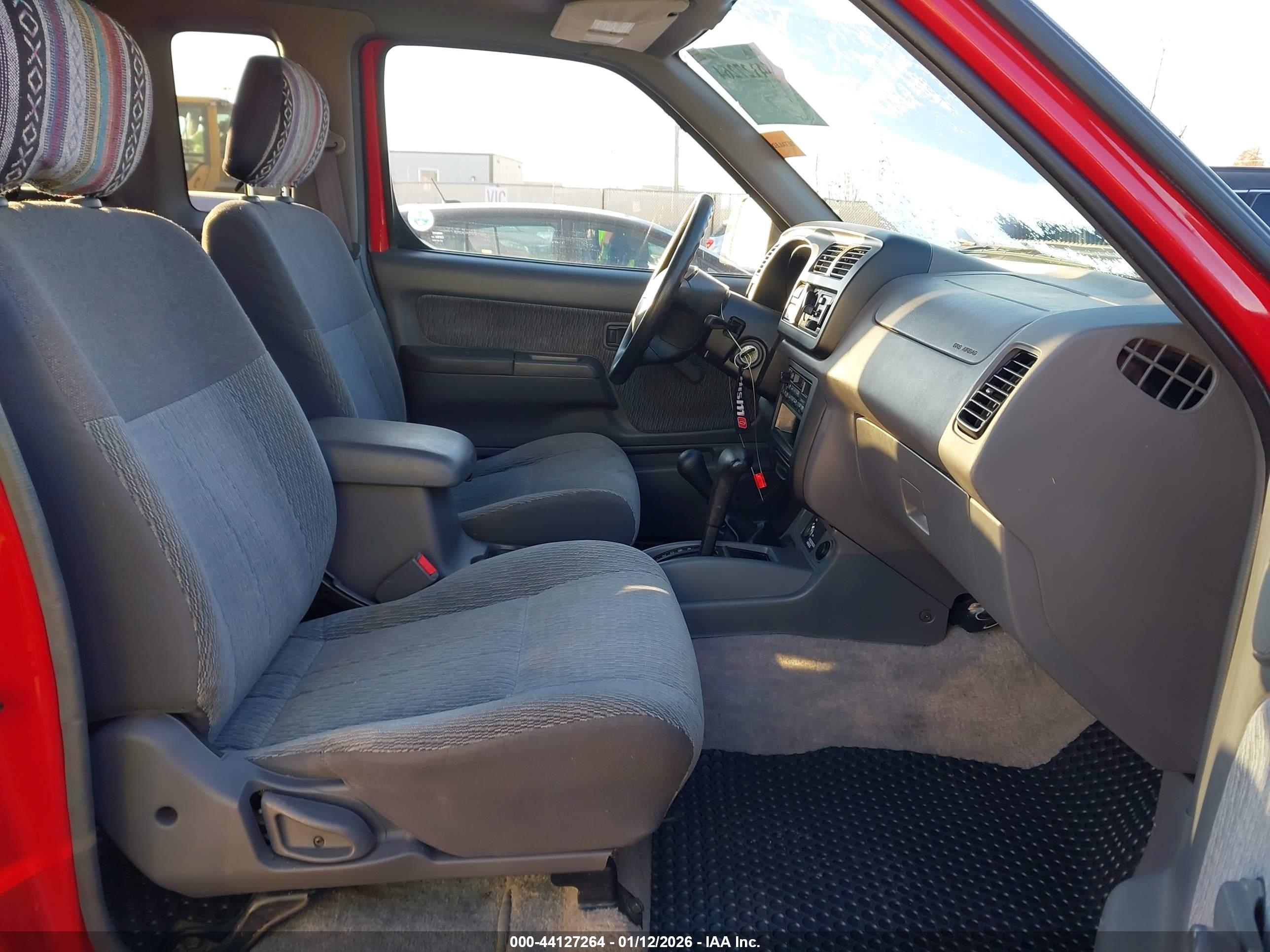 NISSAN FRONTIER image 5