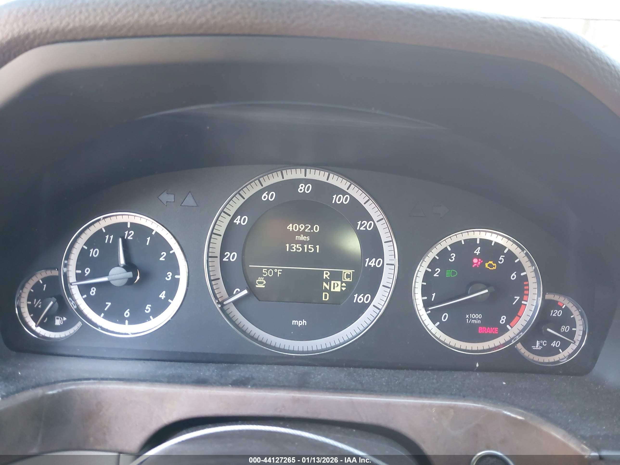 MERCEDES-BENZ E image 7