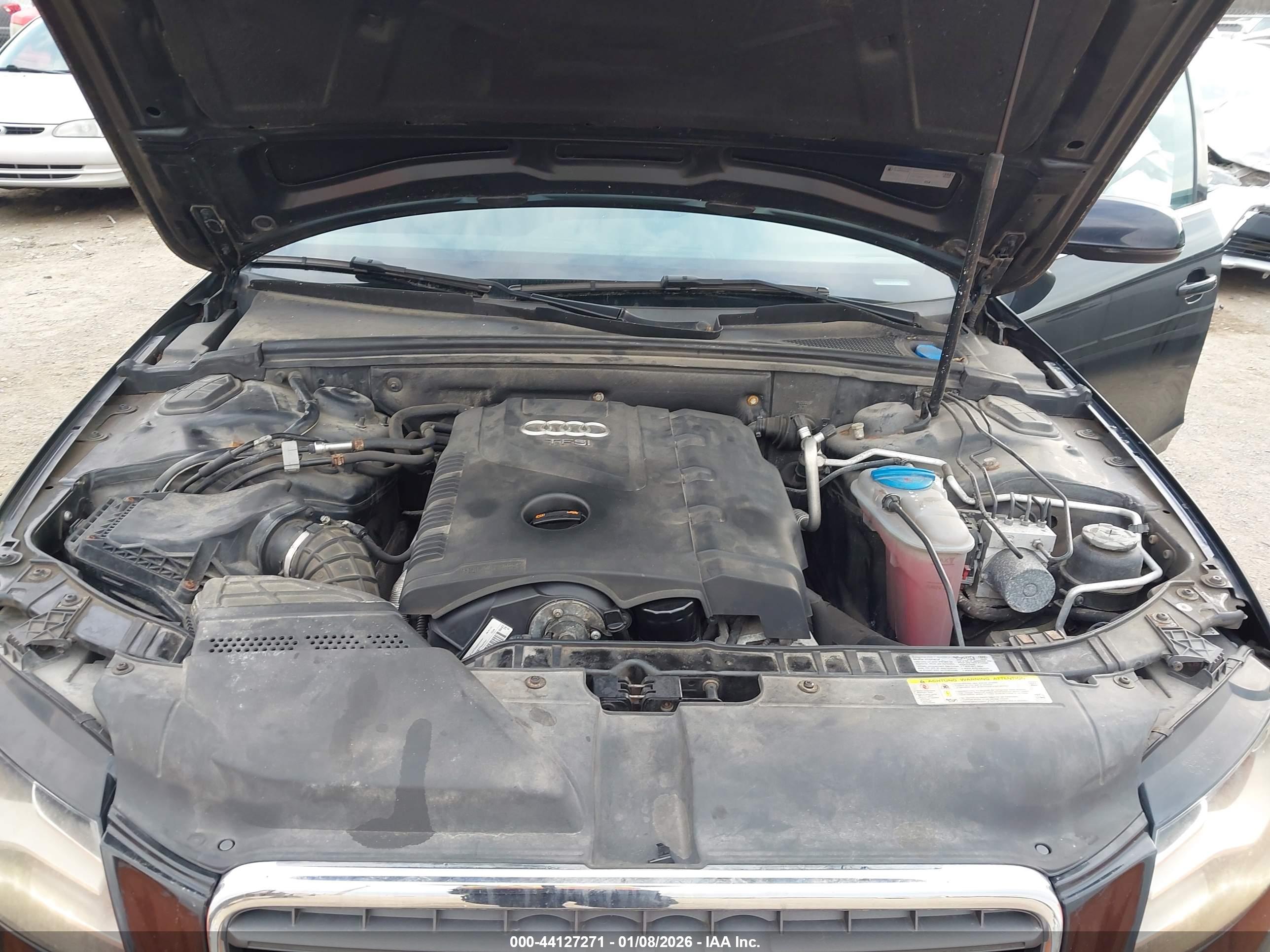 AUDI A4 image 10