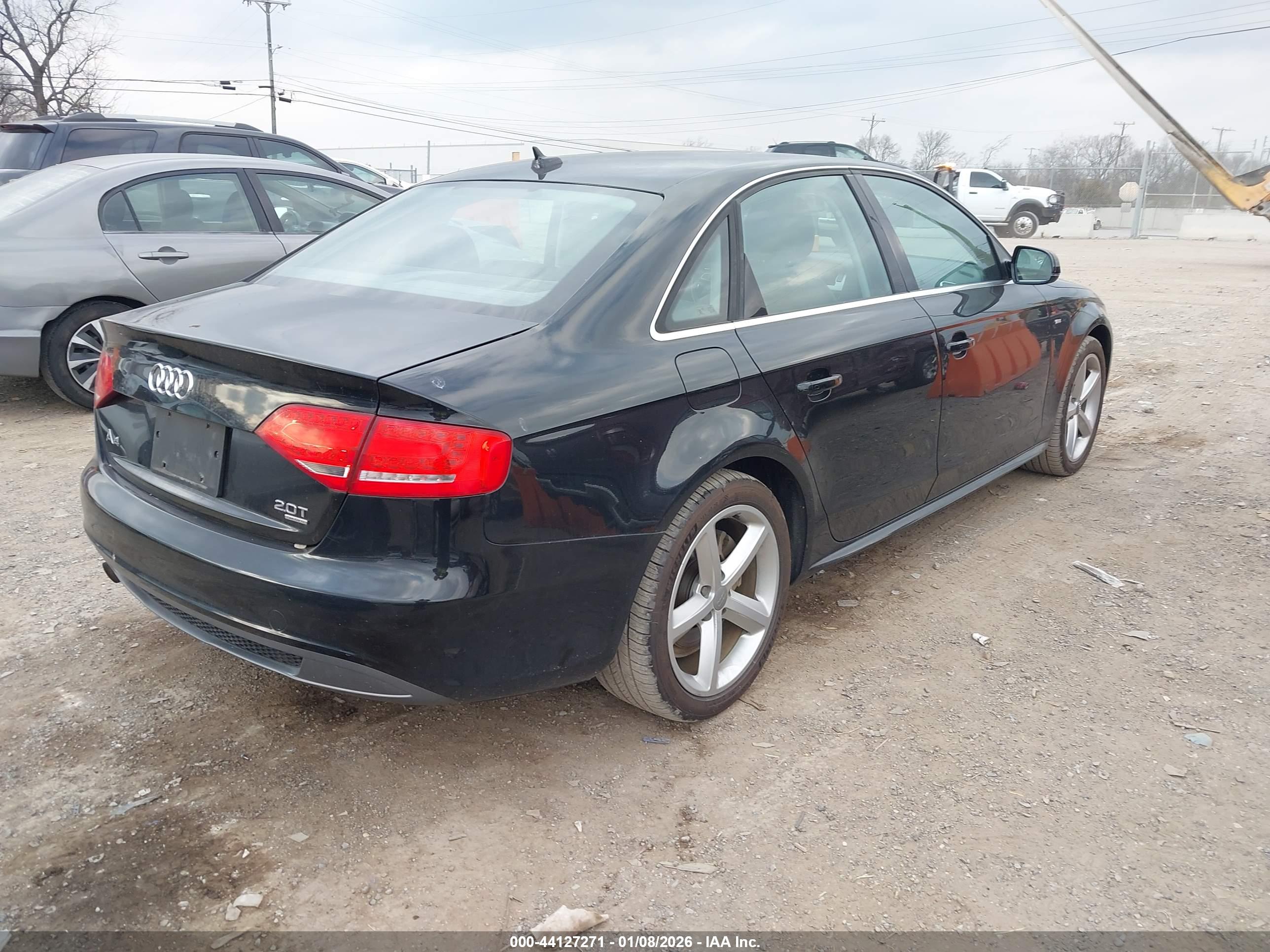AUDI A4 image 4