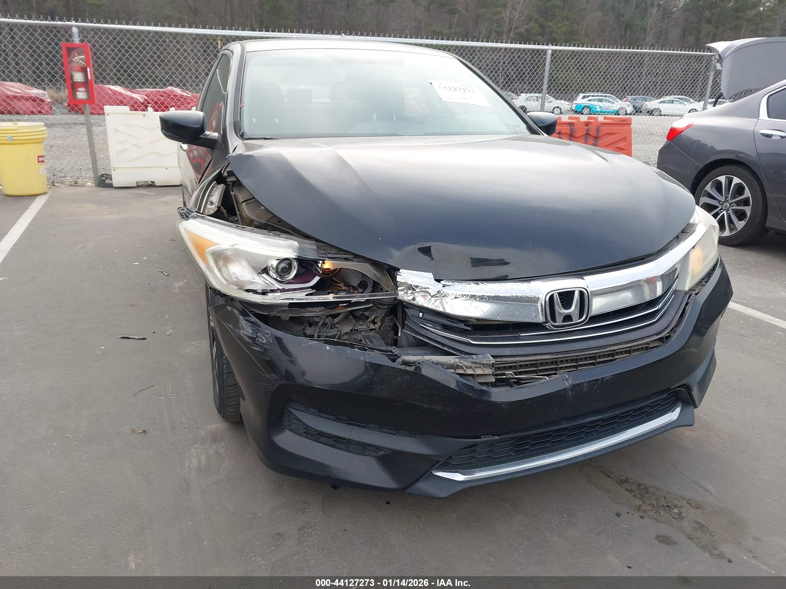 HONDA ACCORD image 6