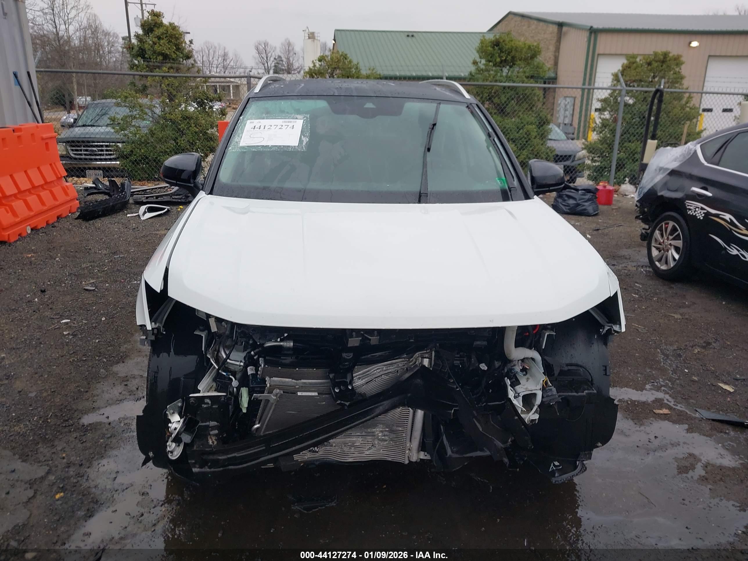 VOLKSWAGEN TAOS image 6