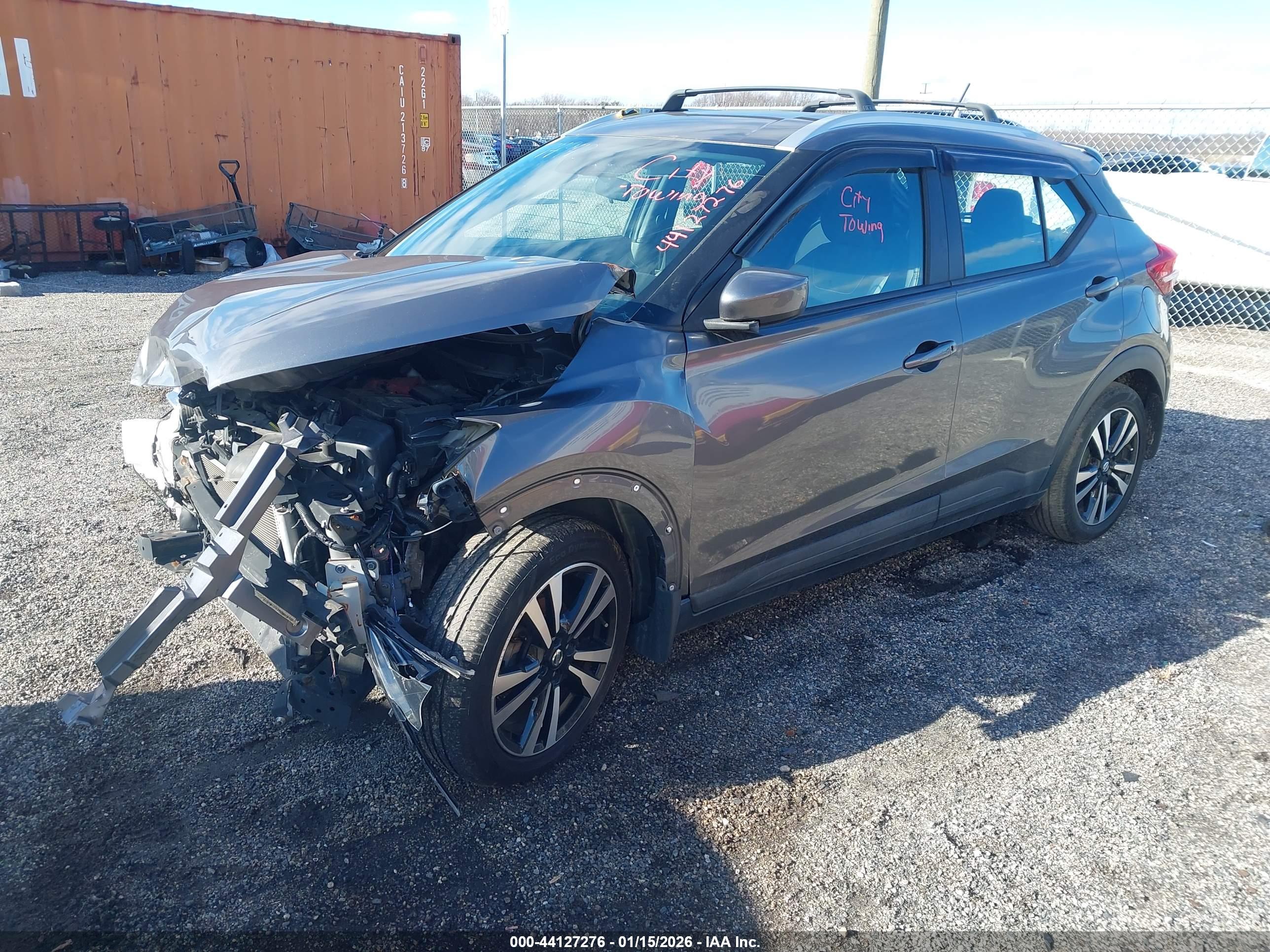 NISSAN KICKS image 2