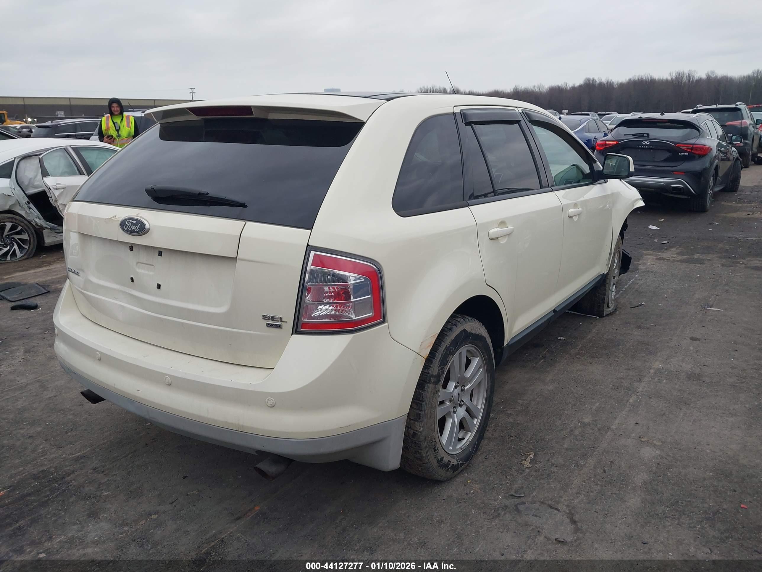 FORD EDGE image 4