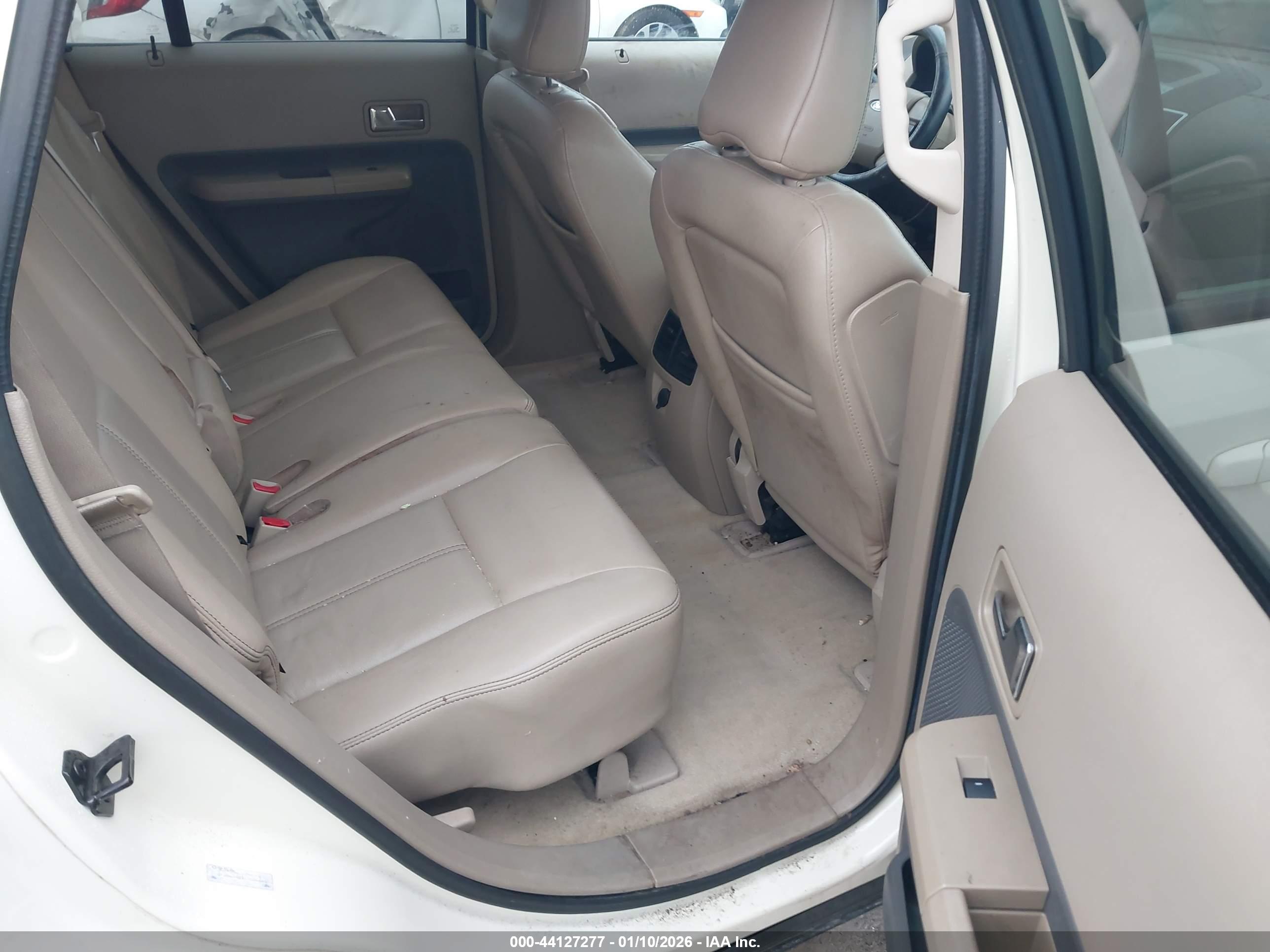 FORD EDGE image 8