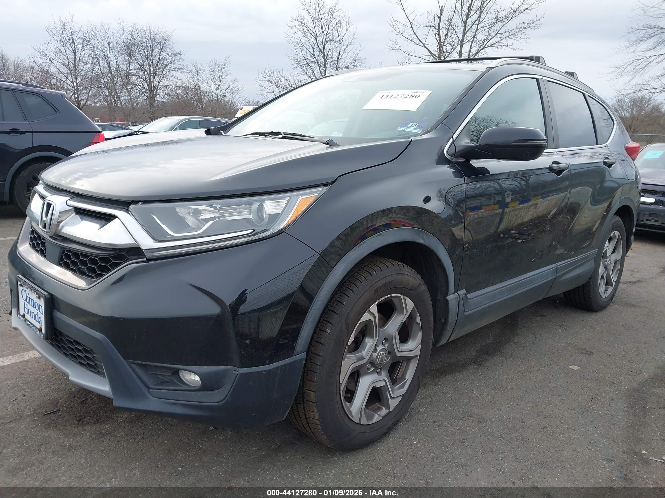 HONDA CR-V image 2
