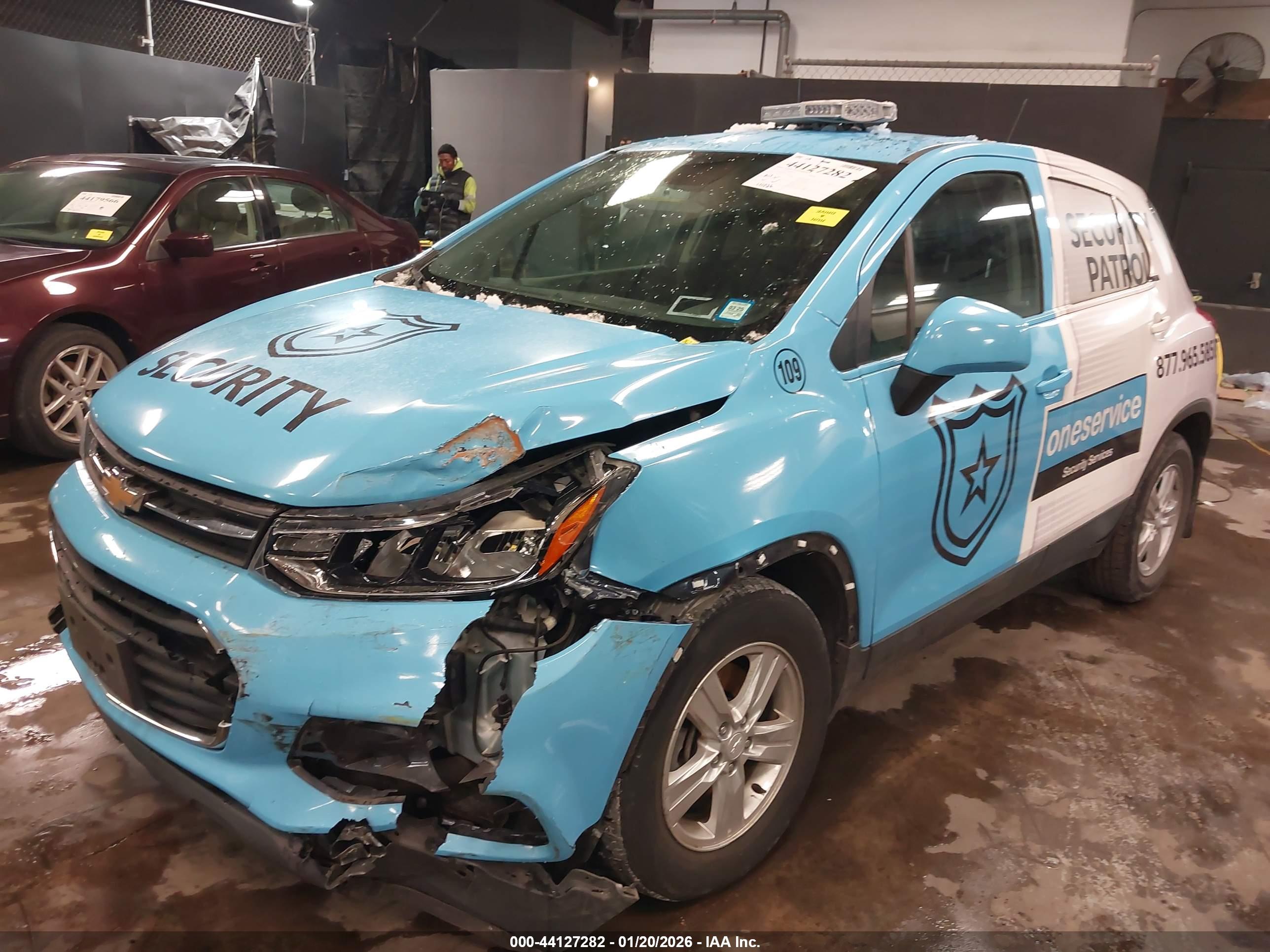 CHEVROLET TRAX image 6