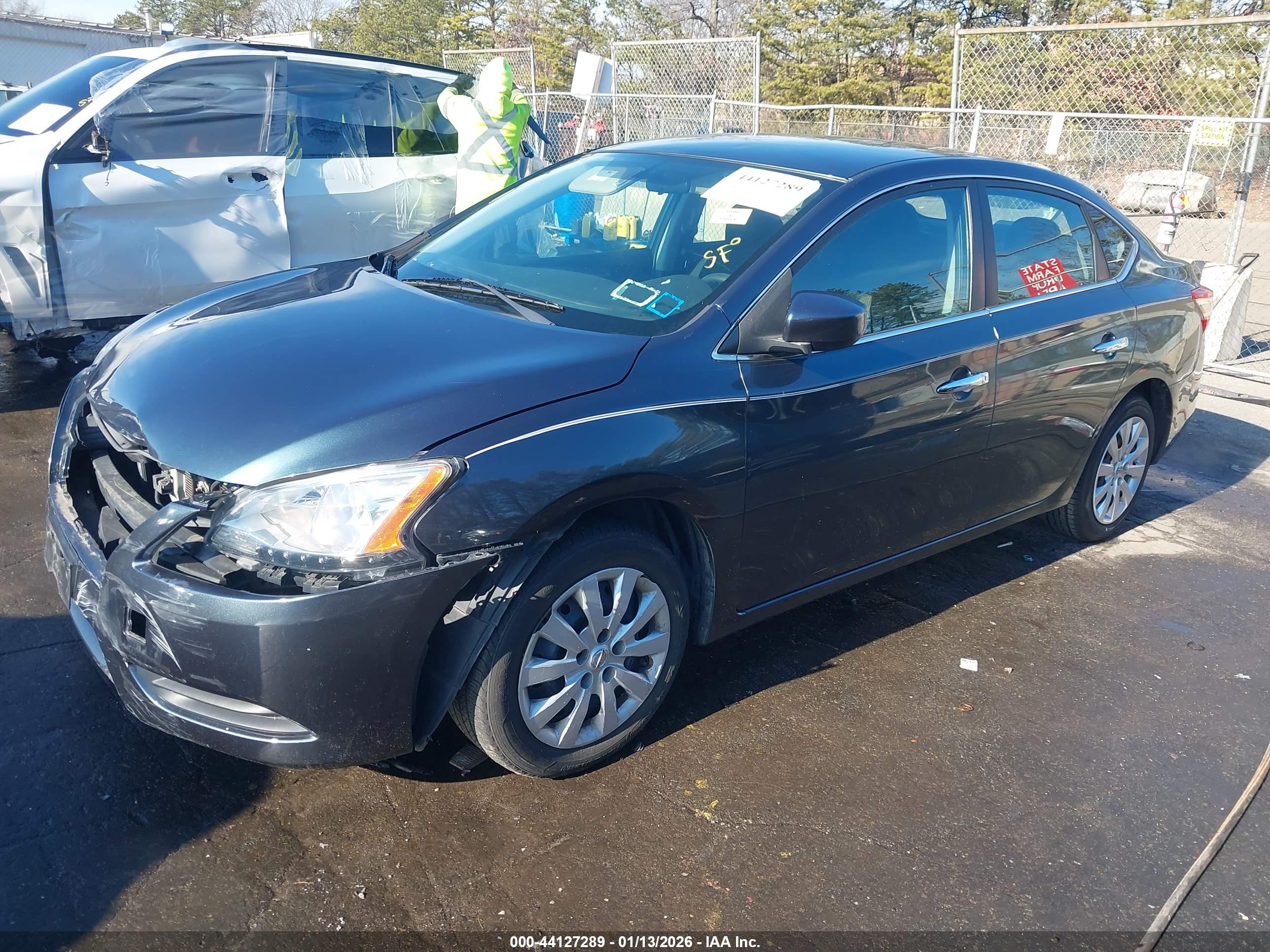 NISSAN SENTRA image 2