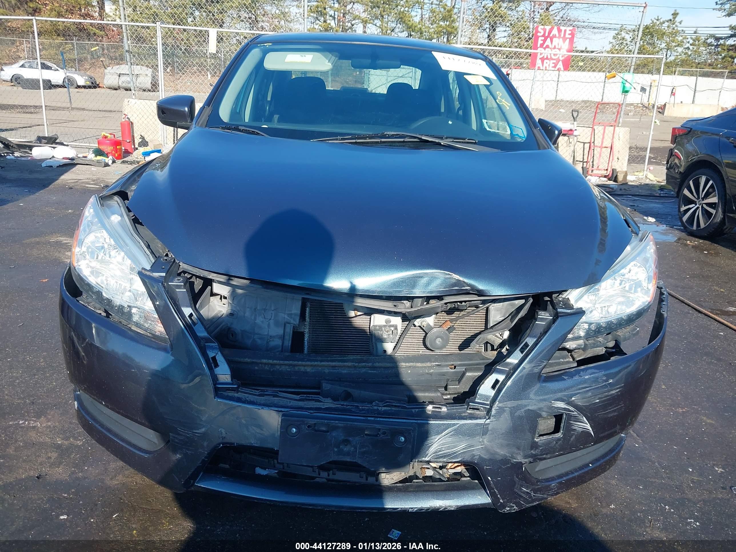 NISSAN SENTRA image 6