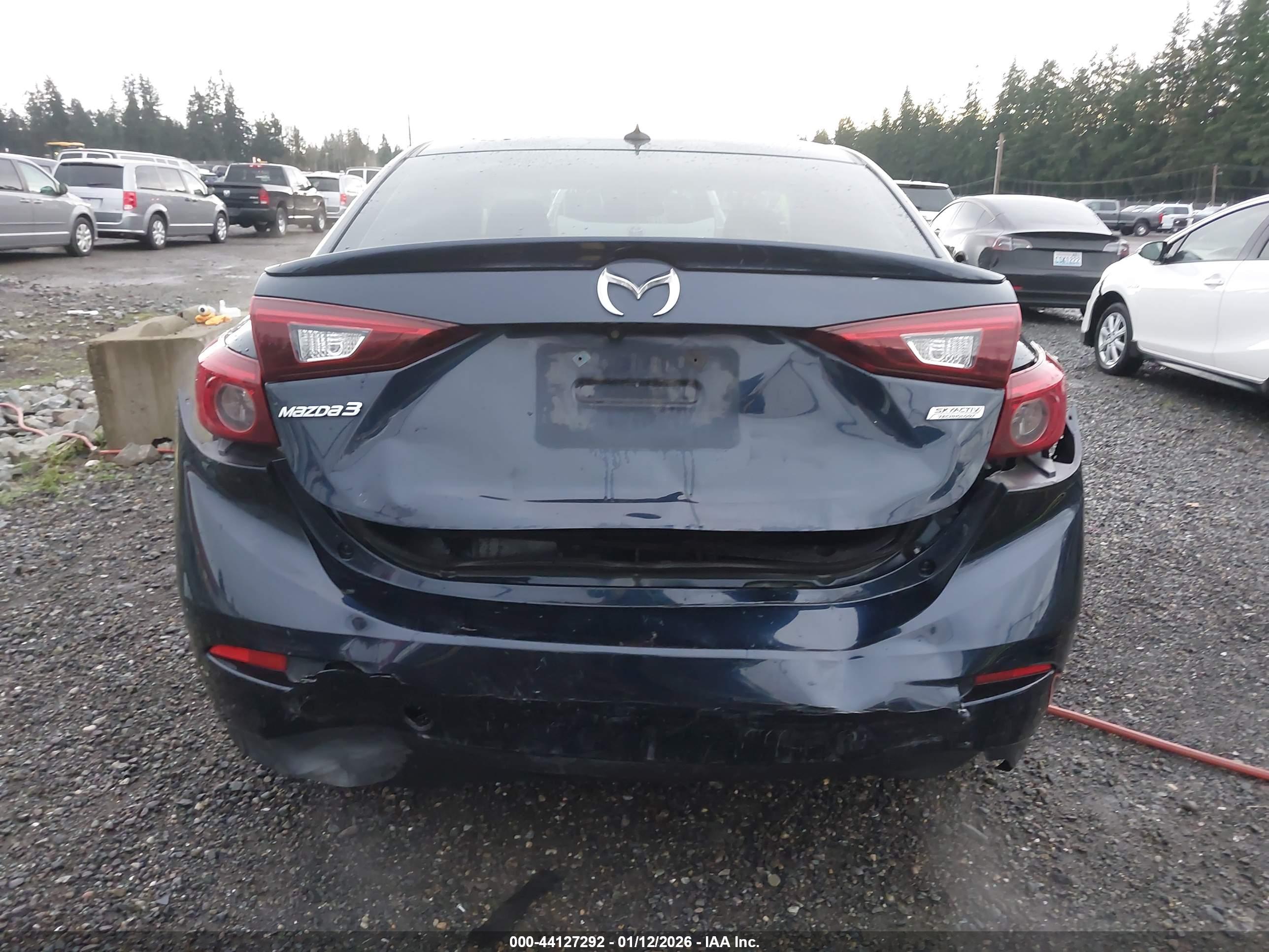MAZDA MAZDA3 image 6