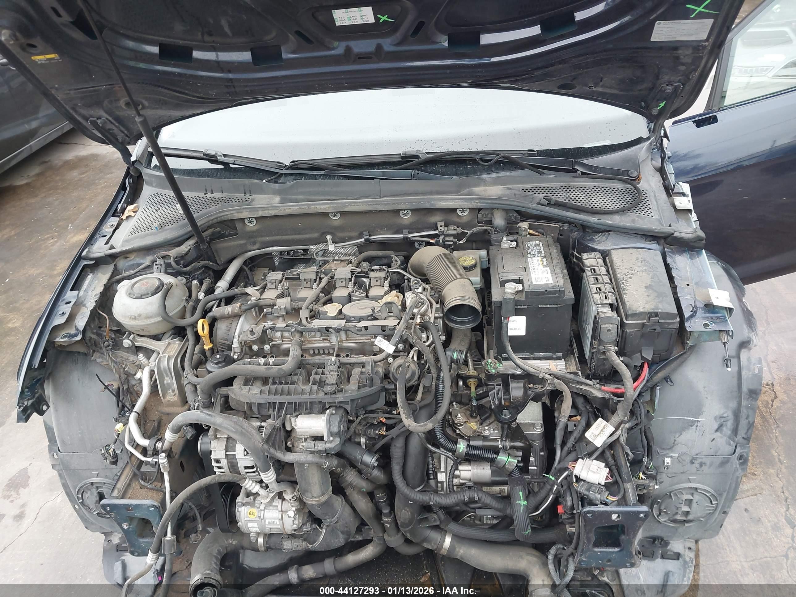 VOLKSWAGEN GOLF image 10