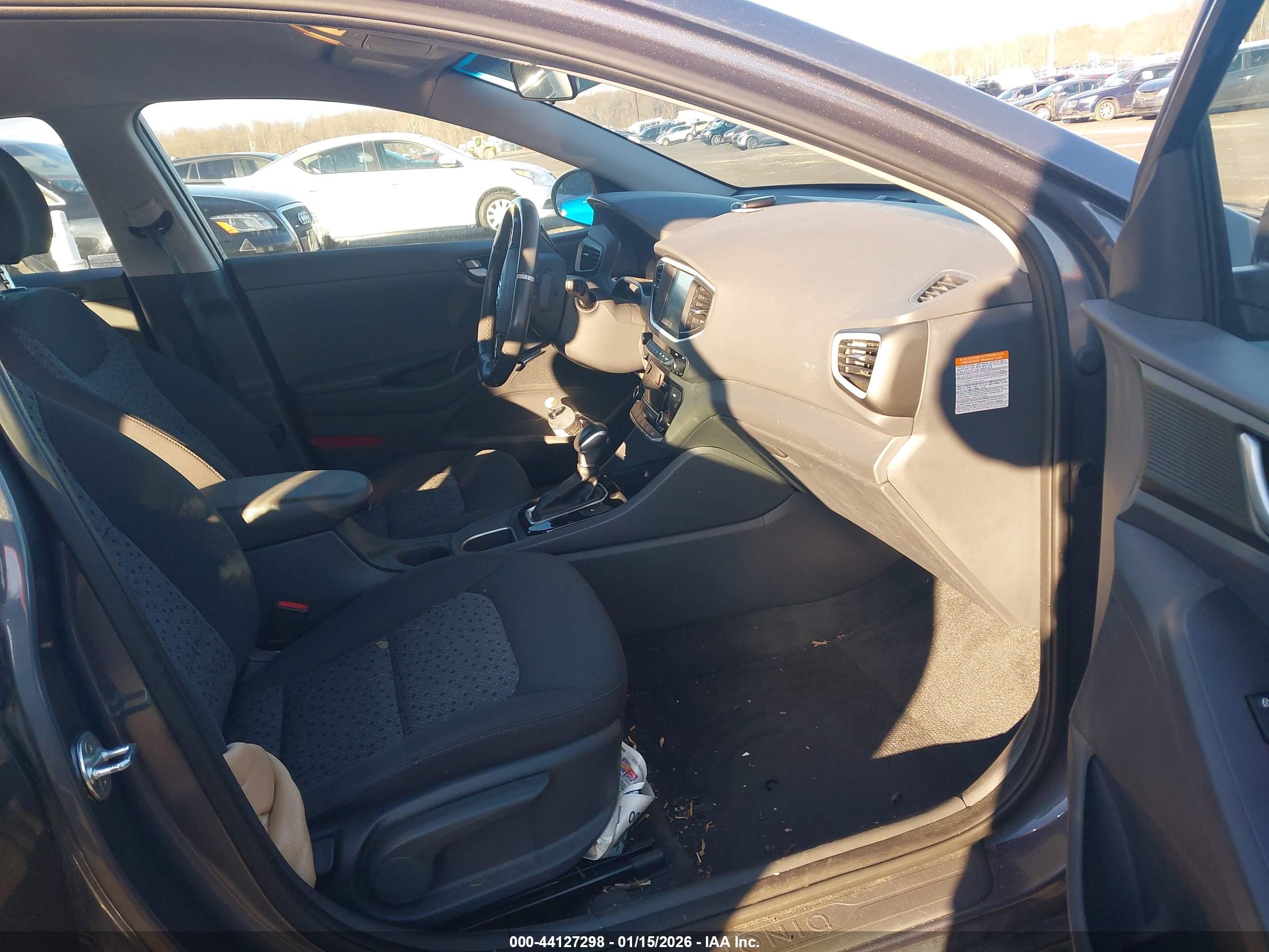 HYUNDAI IONIQ image 5