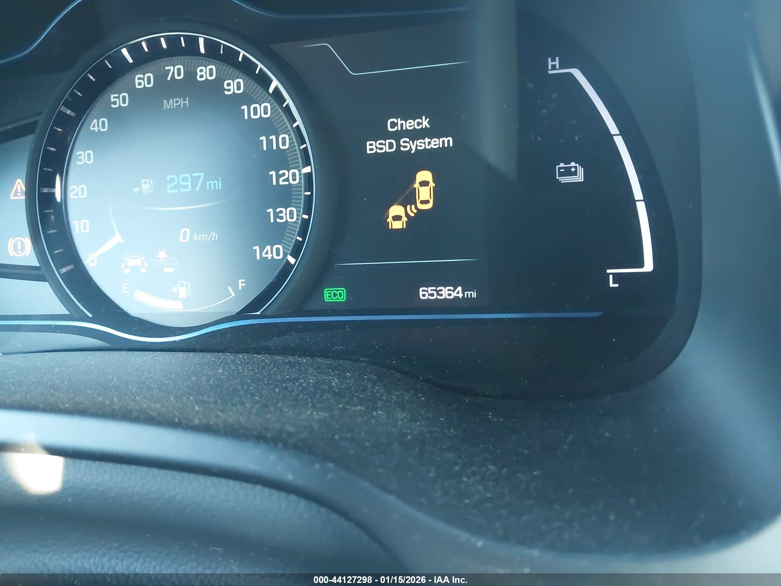 HYUNDAI IONIQ image 7