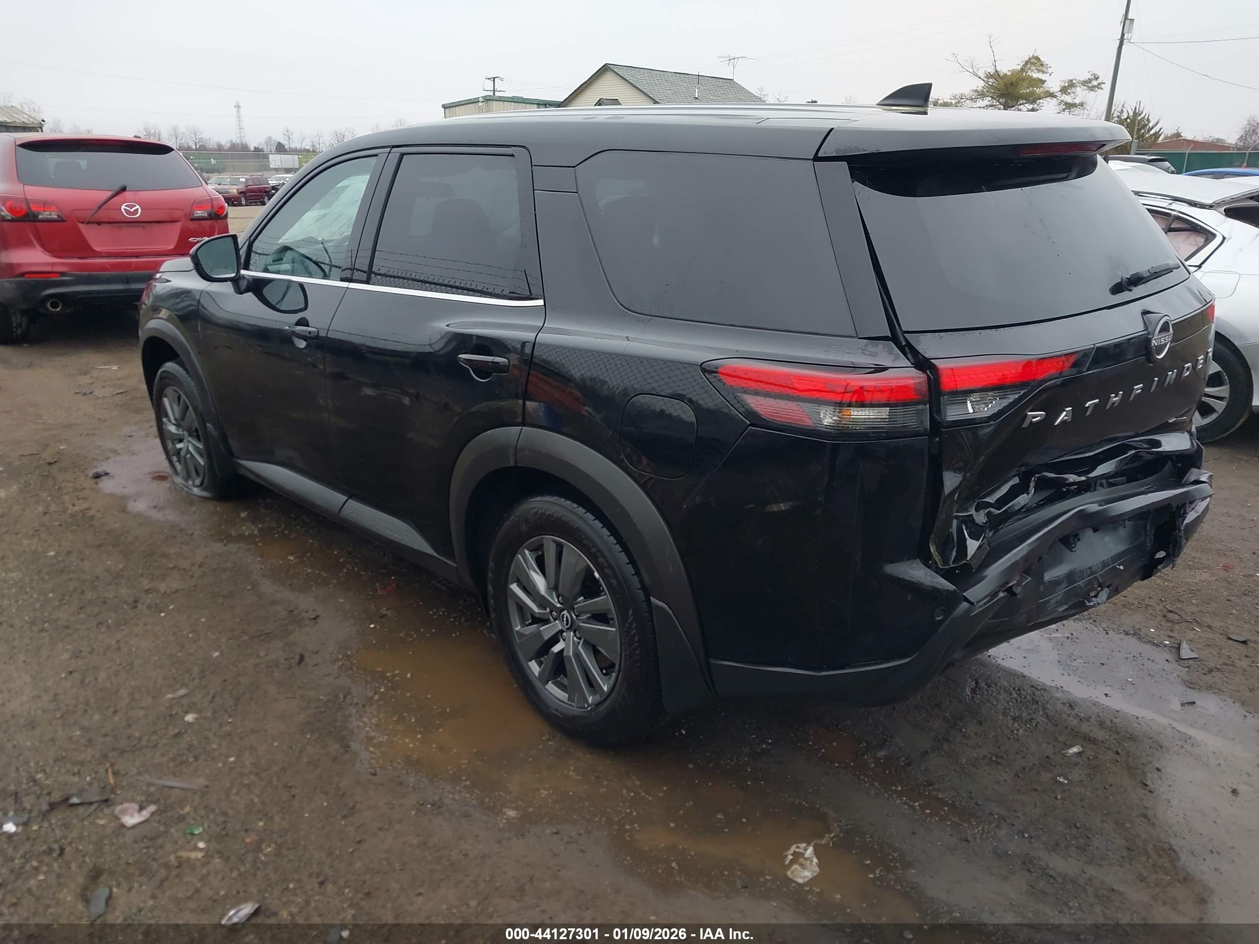 NISSAN PATHFINDER image 3