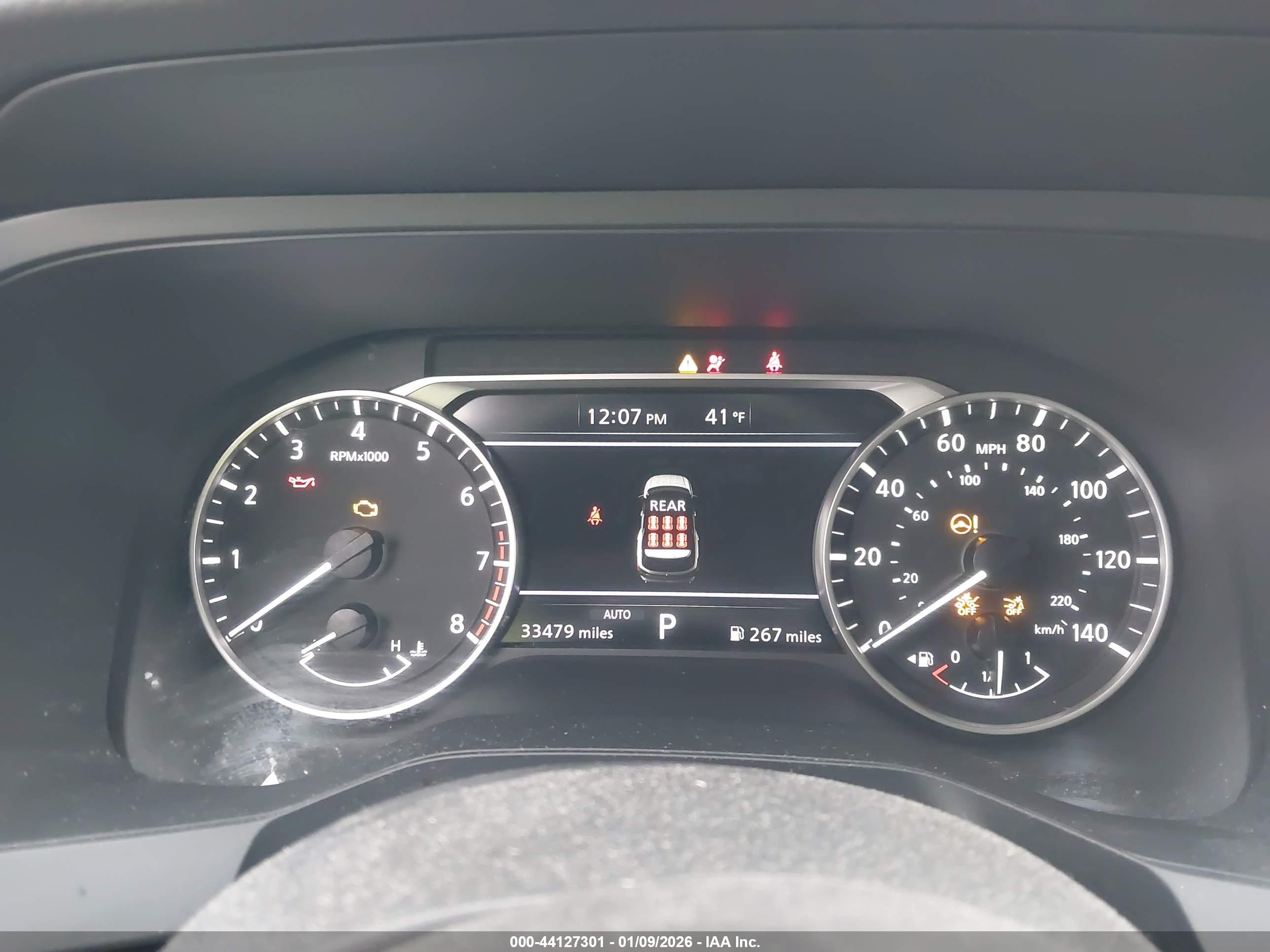 NISSAN PATHFINDER image 7