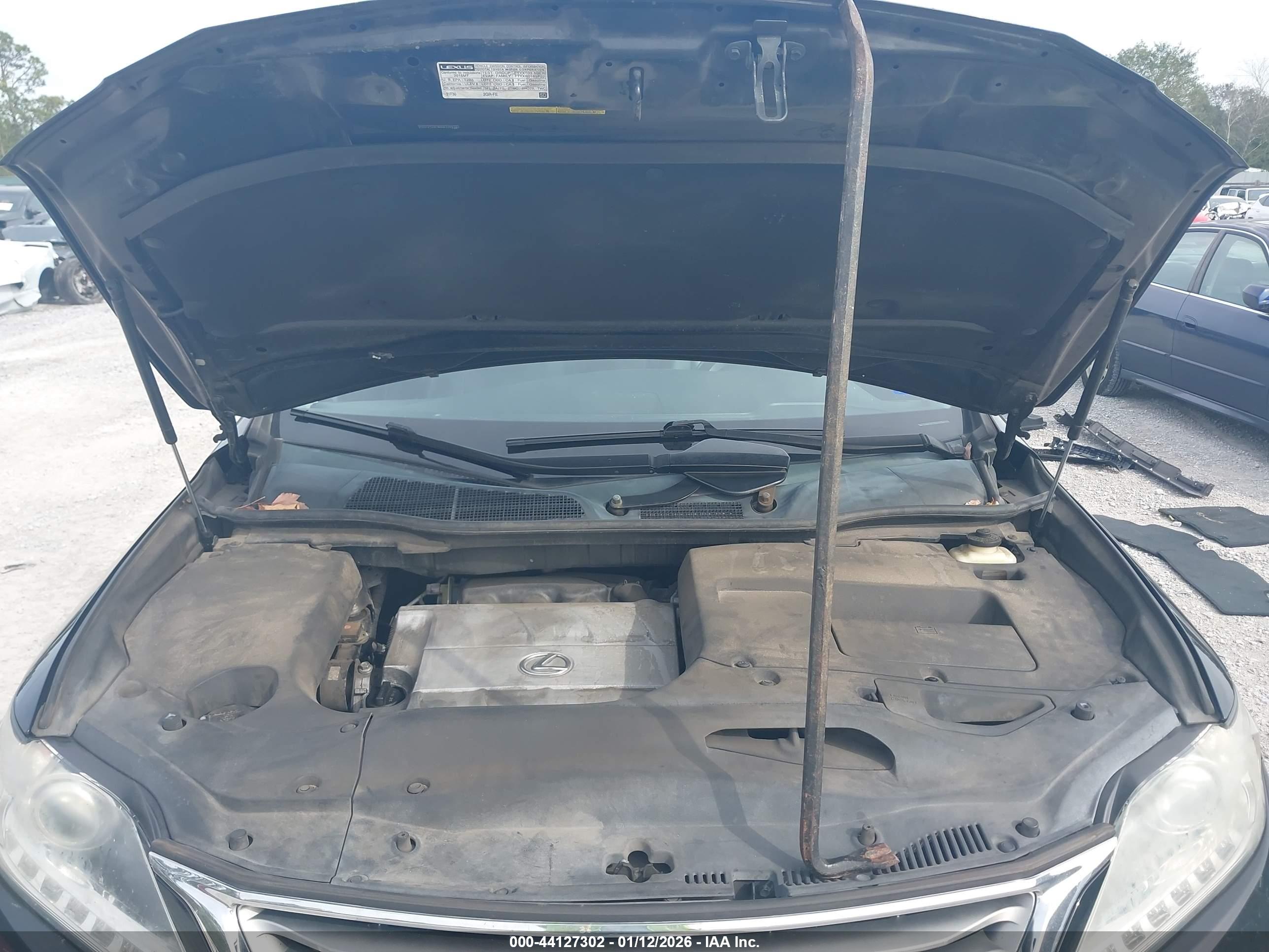 LEXUS RX image 10