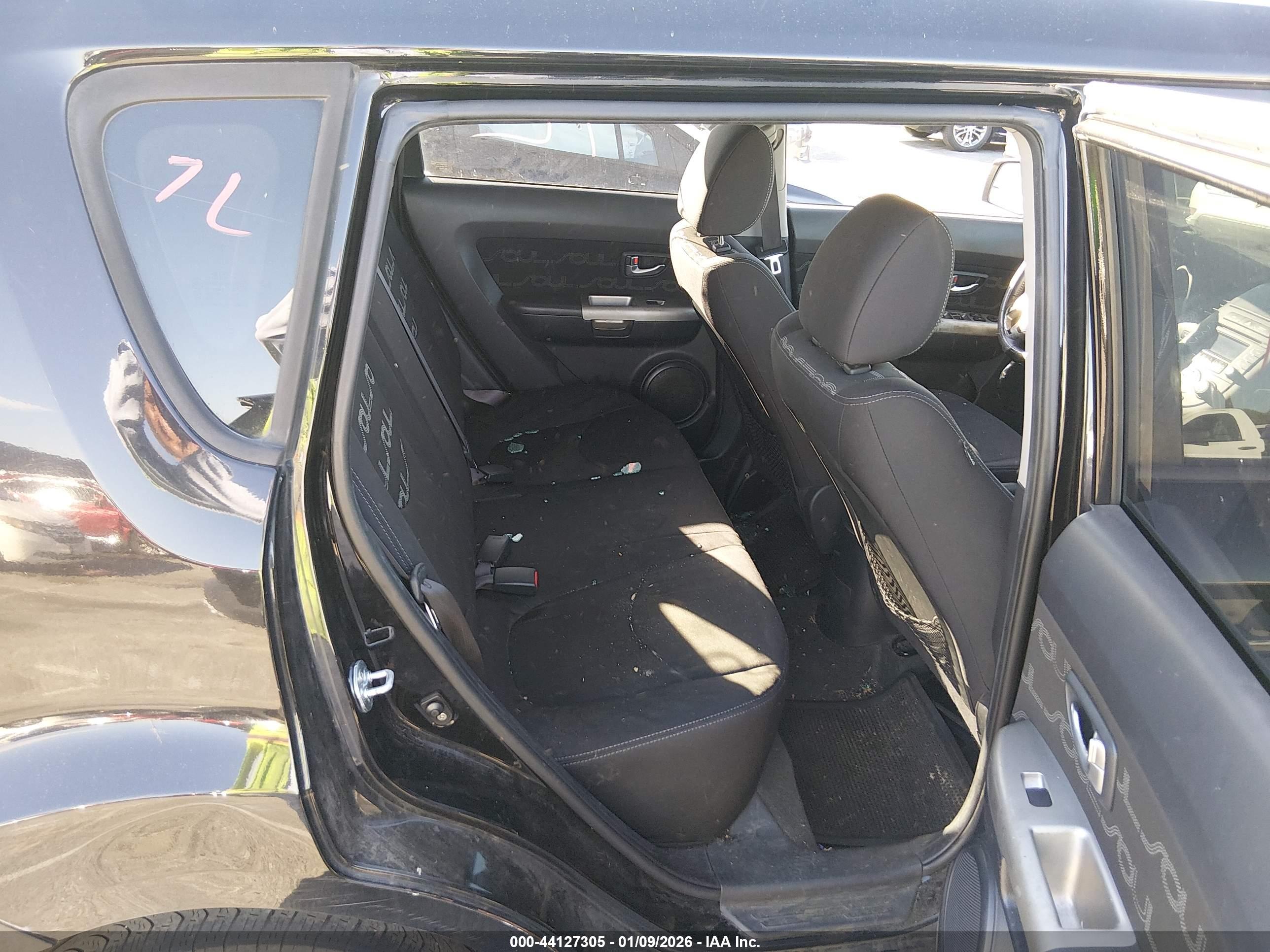 KIA SOUL image 8